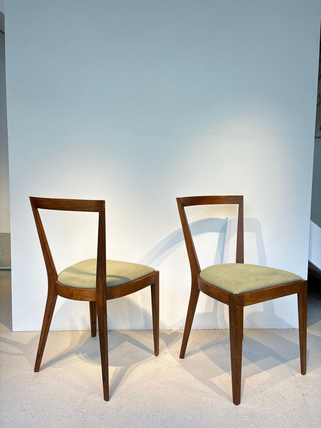 Rare set of six chairs by Gio Ponti model 504 circa 1943