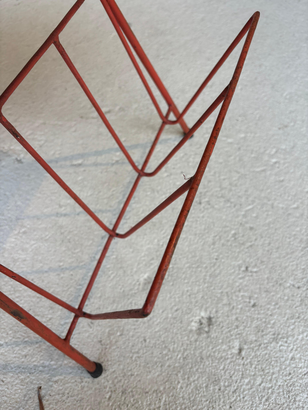 Side table with Magazine Rack by Abraham Palatnik