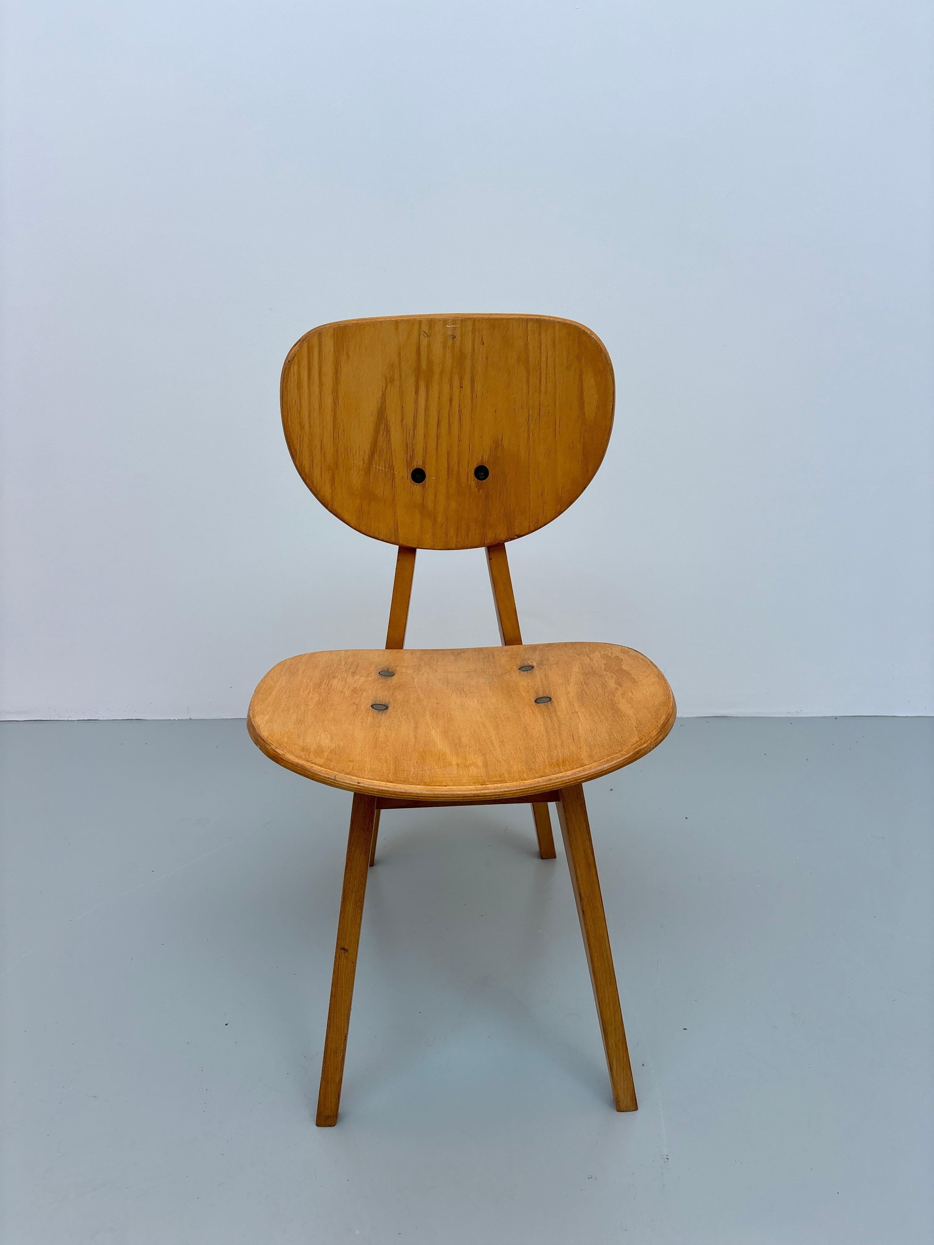 Junzo Sakakura chair