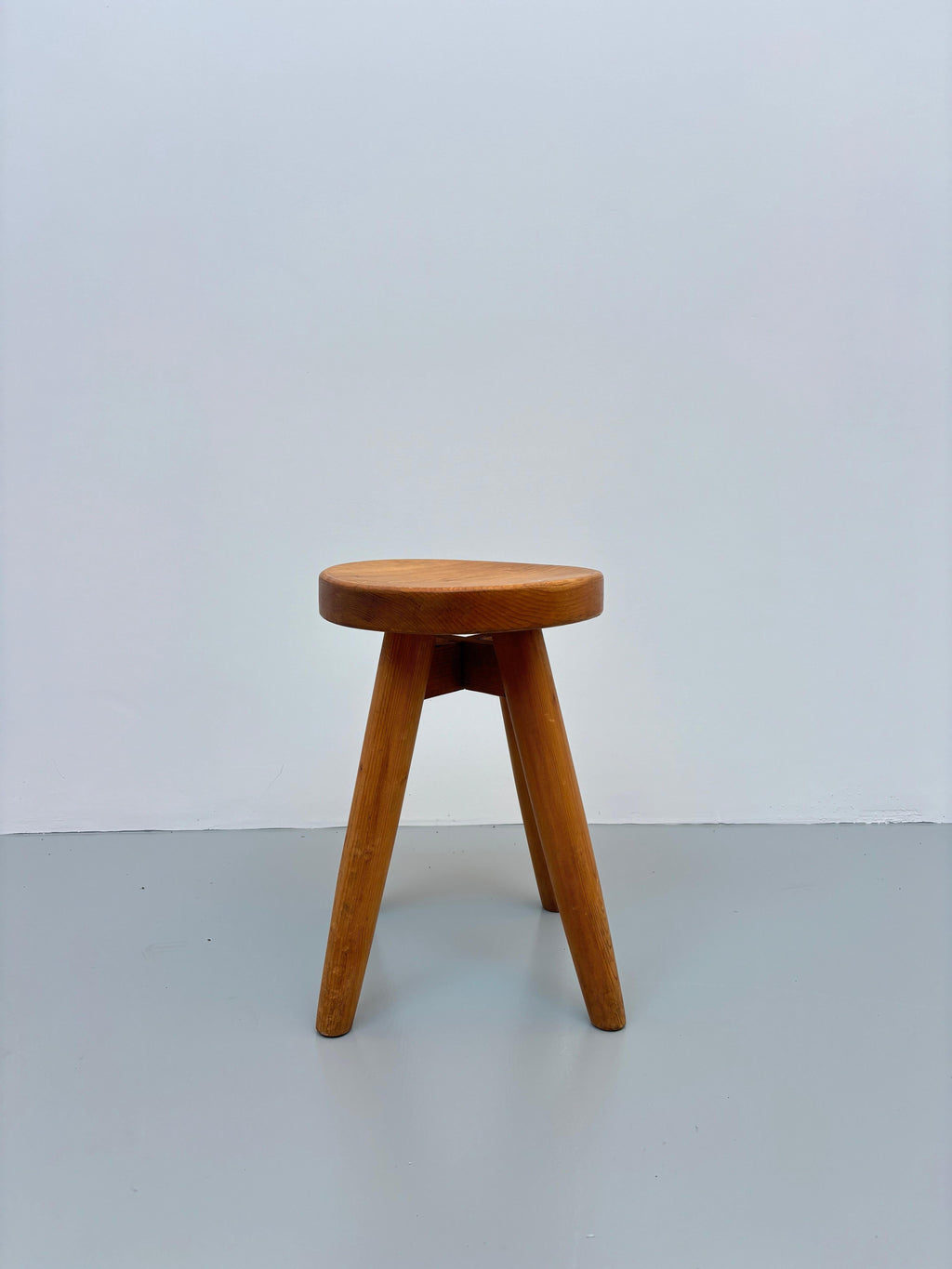 René Martin Stool
