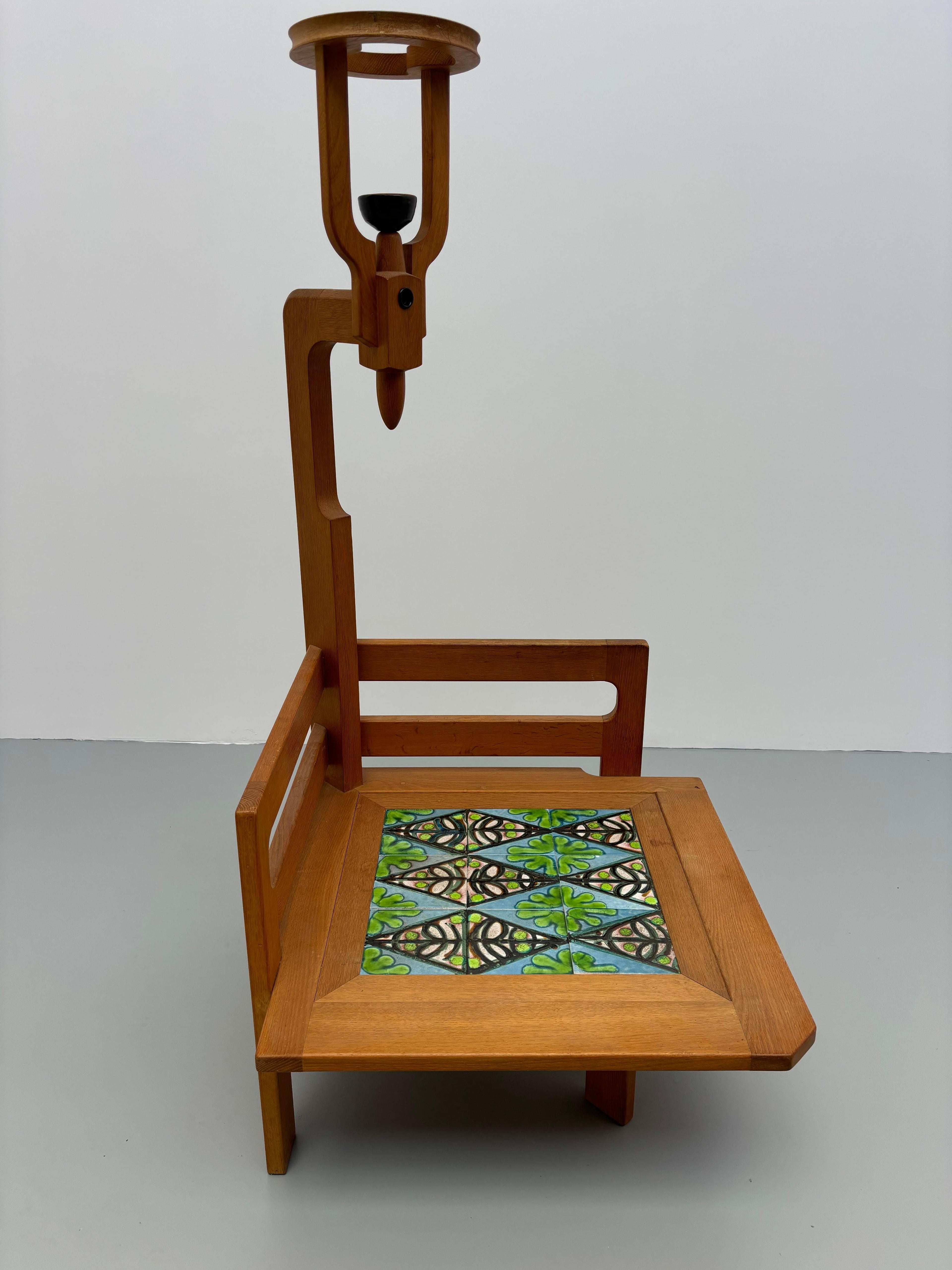 Side table with floorlamp by Guillerme et  Chambron