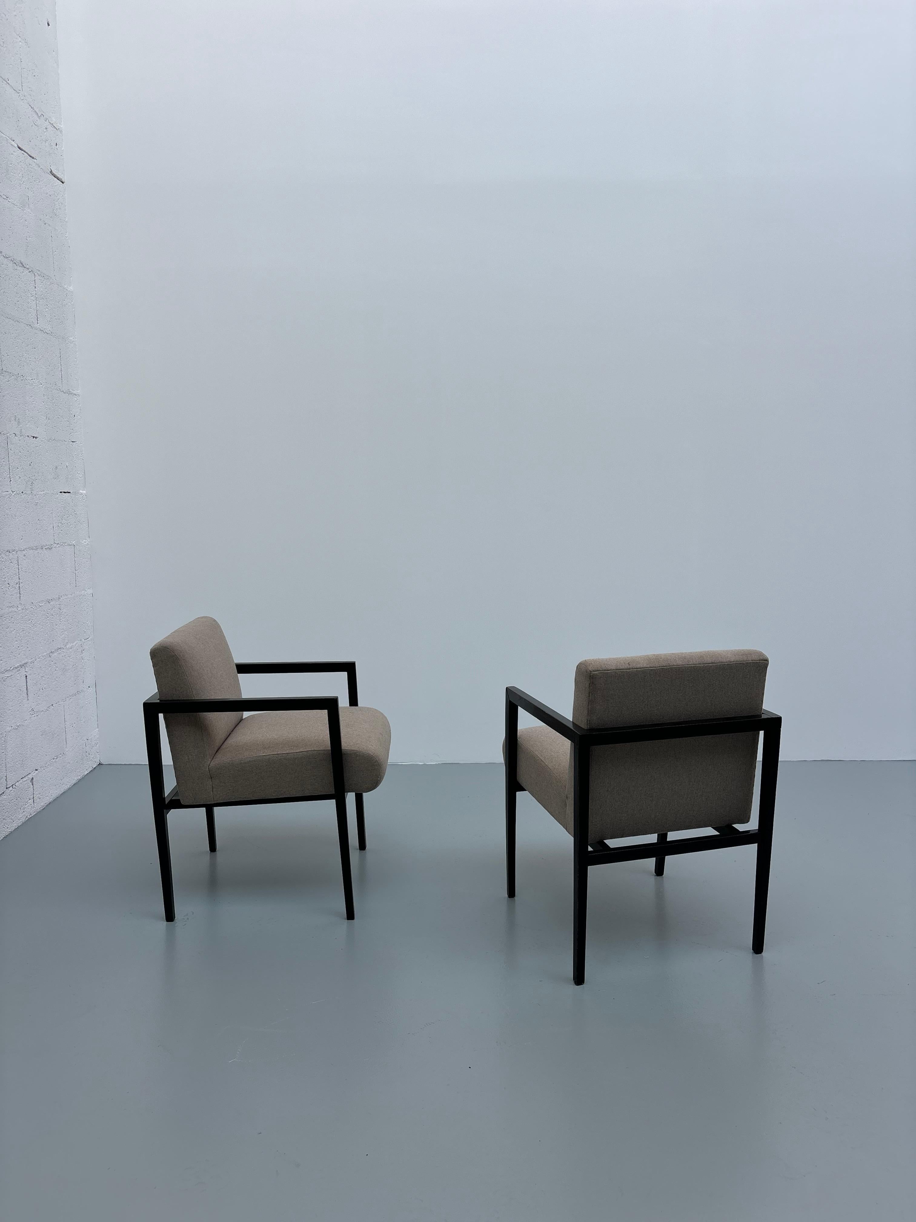 Branco & Preto armchairs model n R3