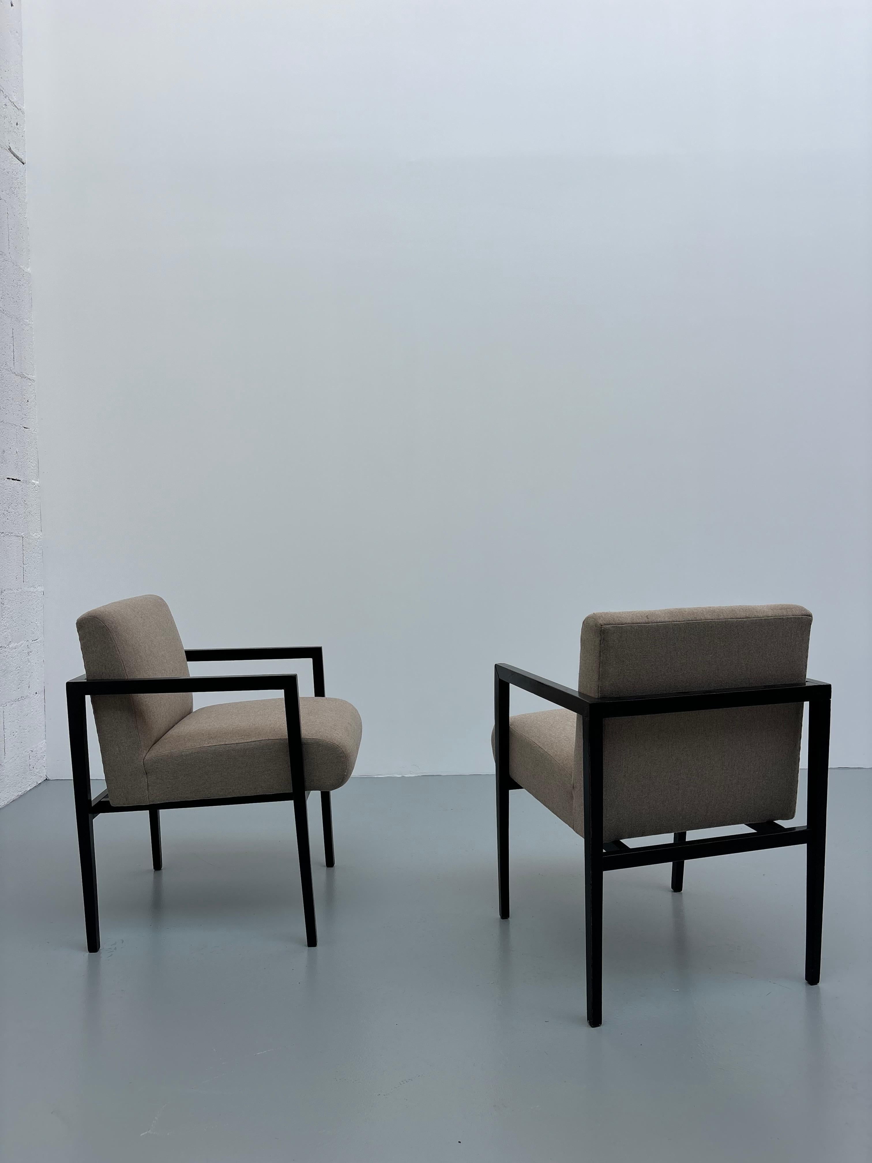Branco & Preto armchairs model n R3