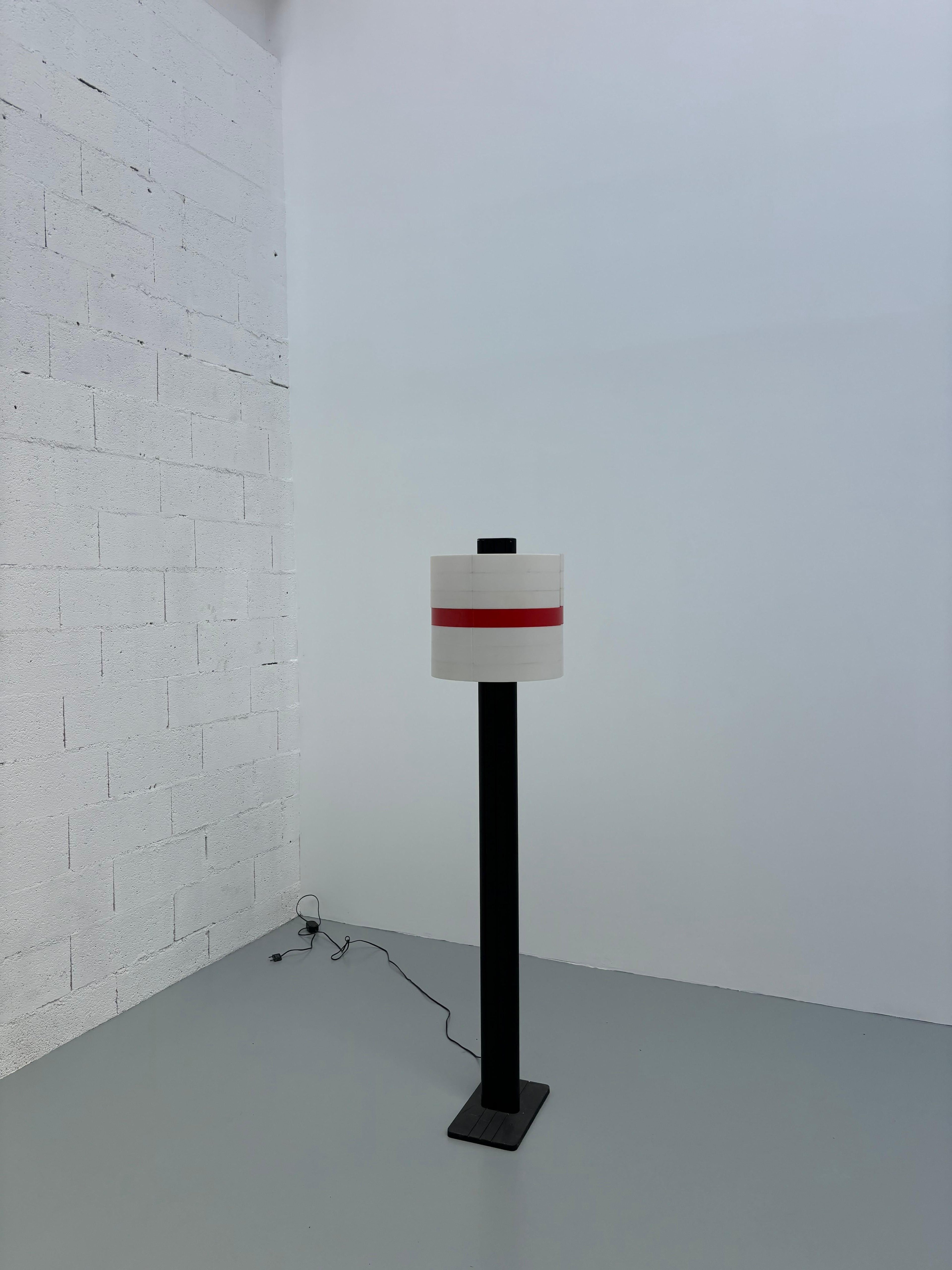 Scarce Jean Pierre Vitrac Floorlamp for verre et lumière