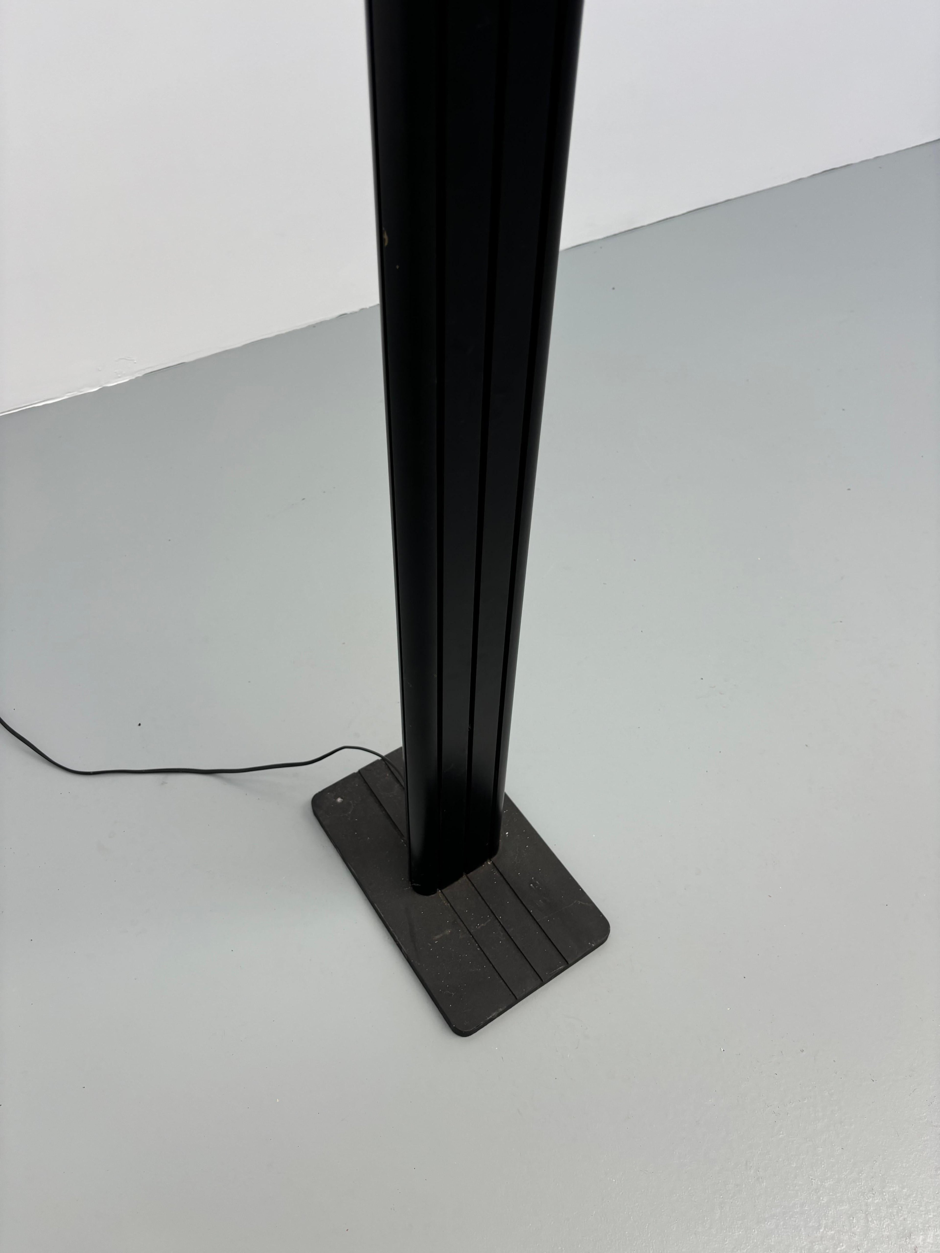 Scarce Jean Pierre Vitrac Floorlamp for verre et lumière