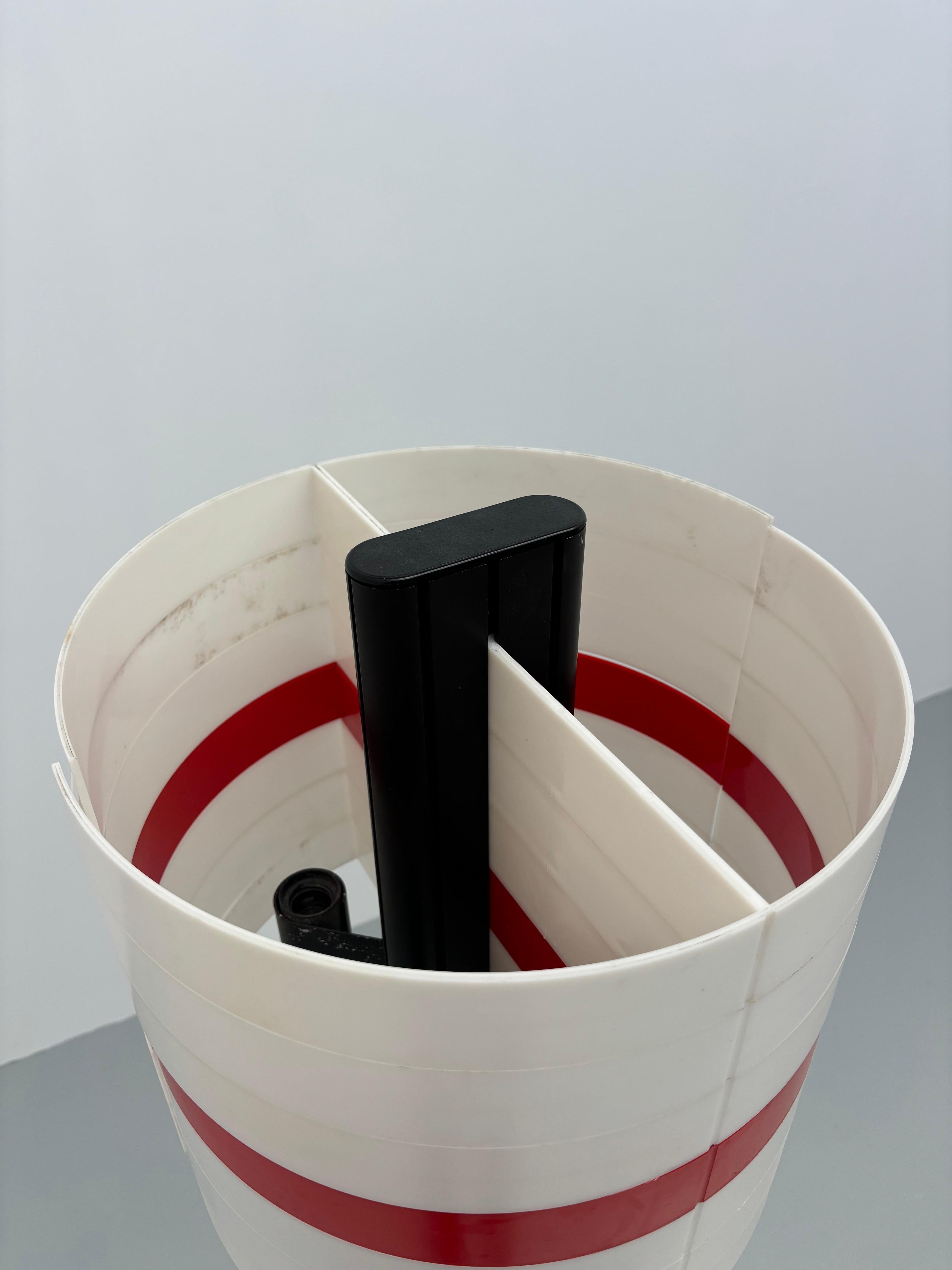 Scarce Jean Pierre Vitrac Floorlamp for verre et lumière