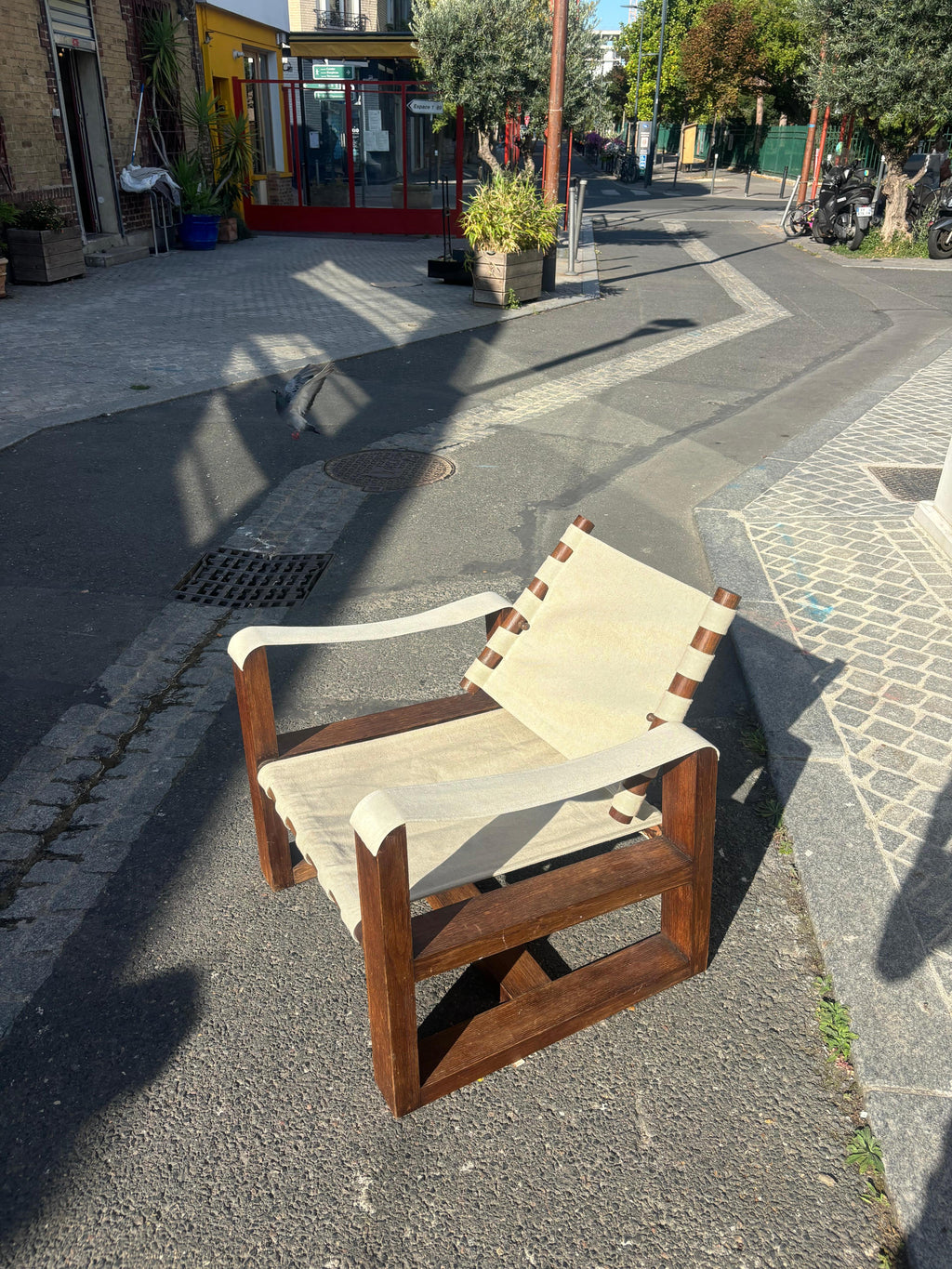 Armchair circa 1930 attributed to Eyre De Lanux