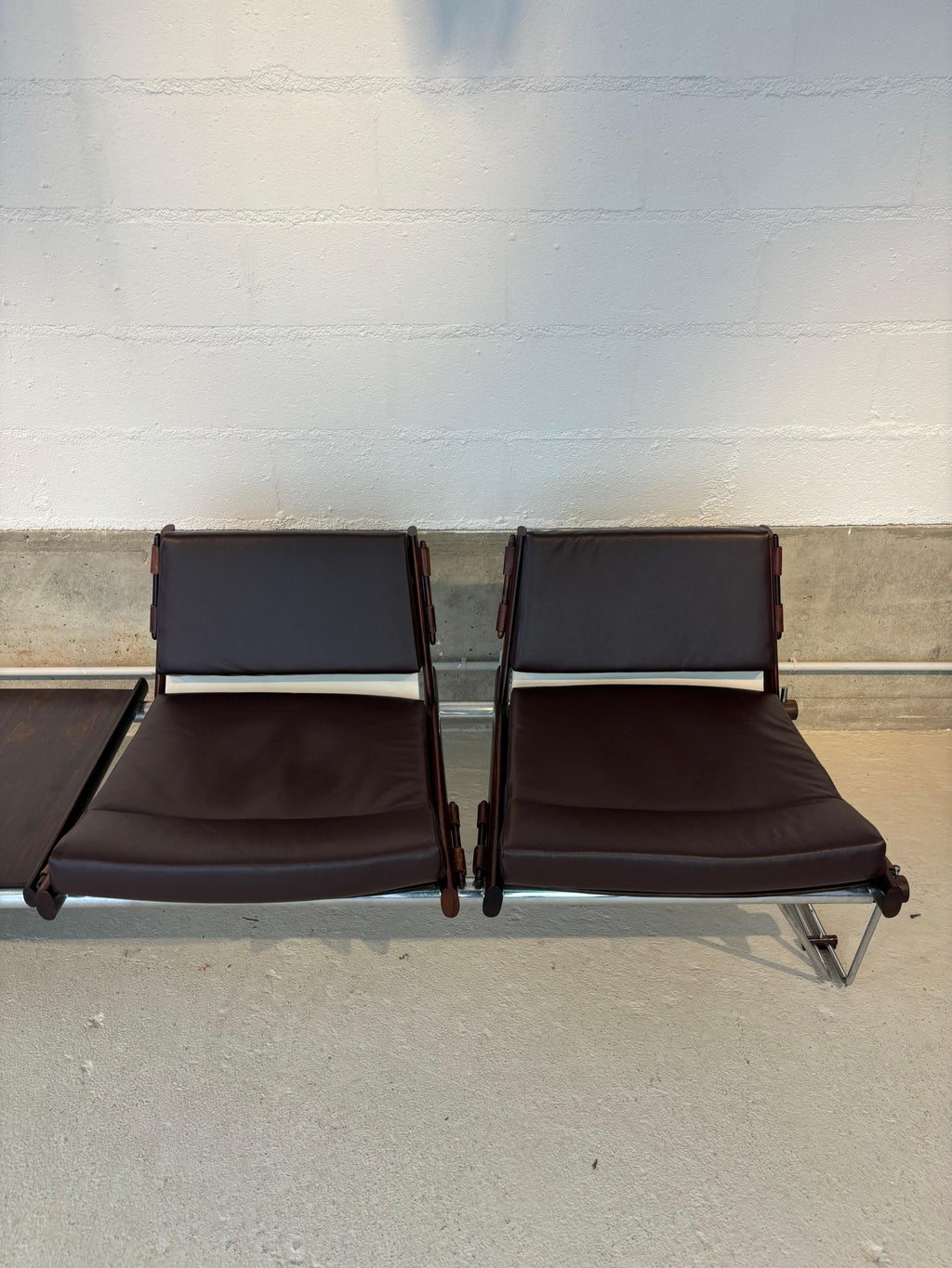 Scarce MP 123 sofa by Percival Lafer