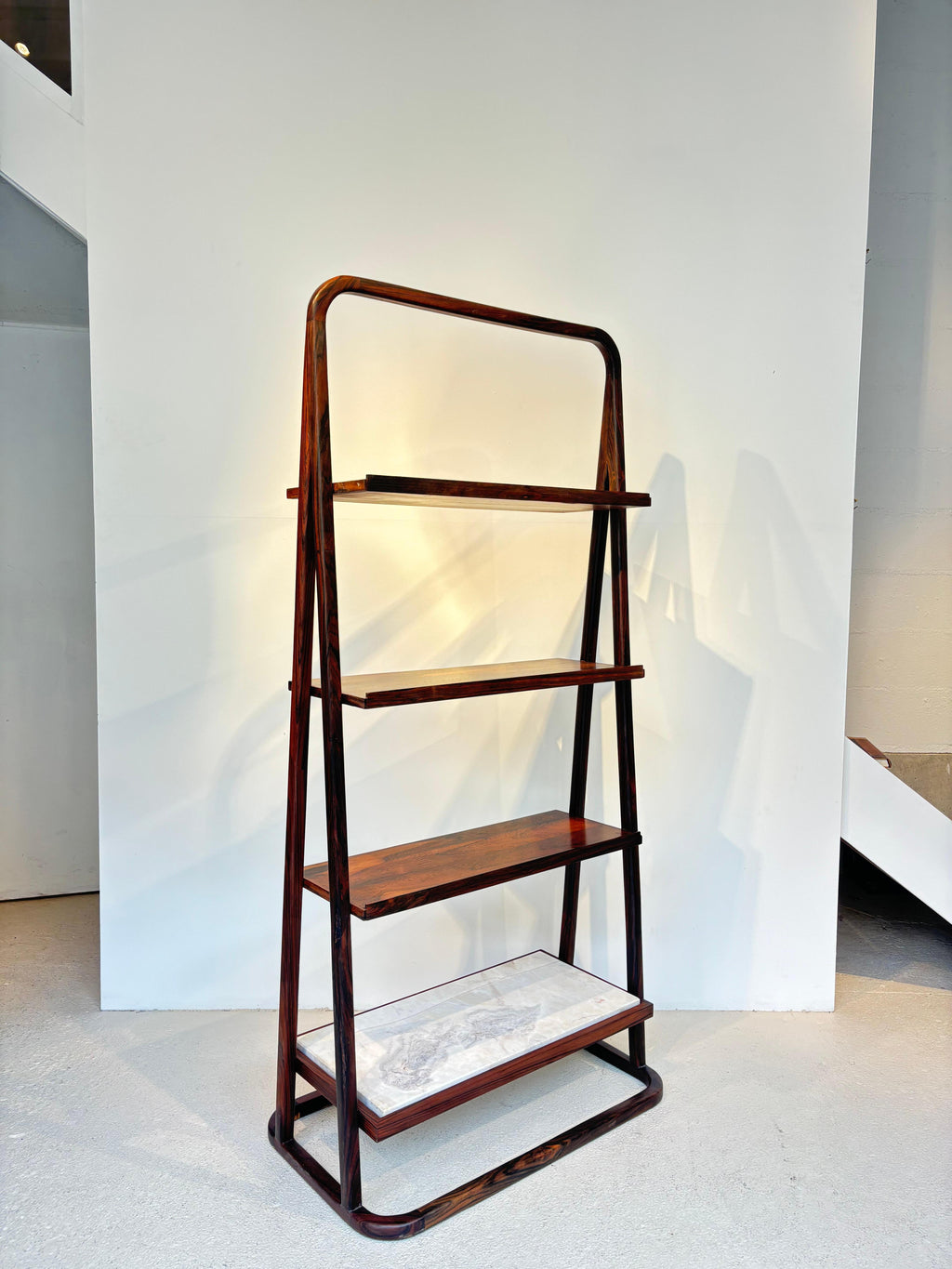 Scarce shelves by Joaquim Tenreiro