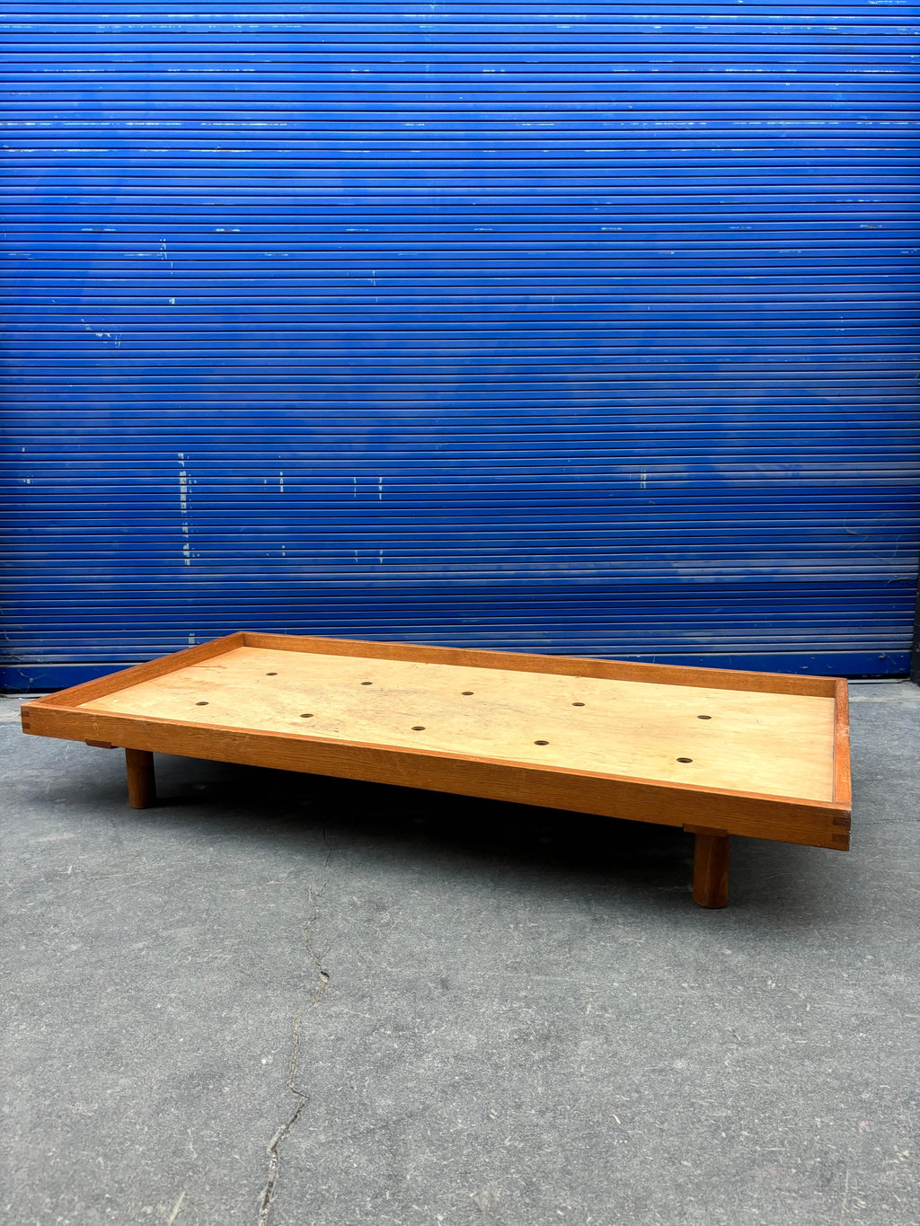L01 or « Godot » daybed by Pierre Chapo