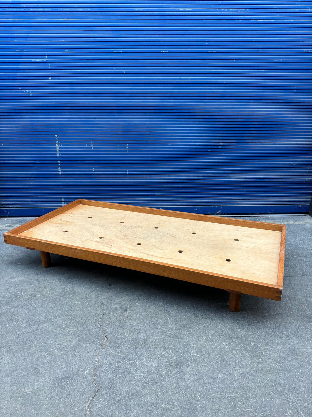 L01 or « Godot » daybed by Pierre Chapo