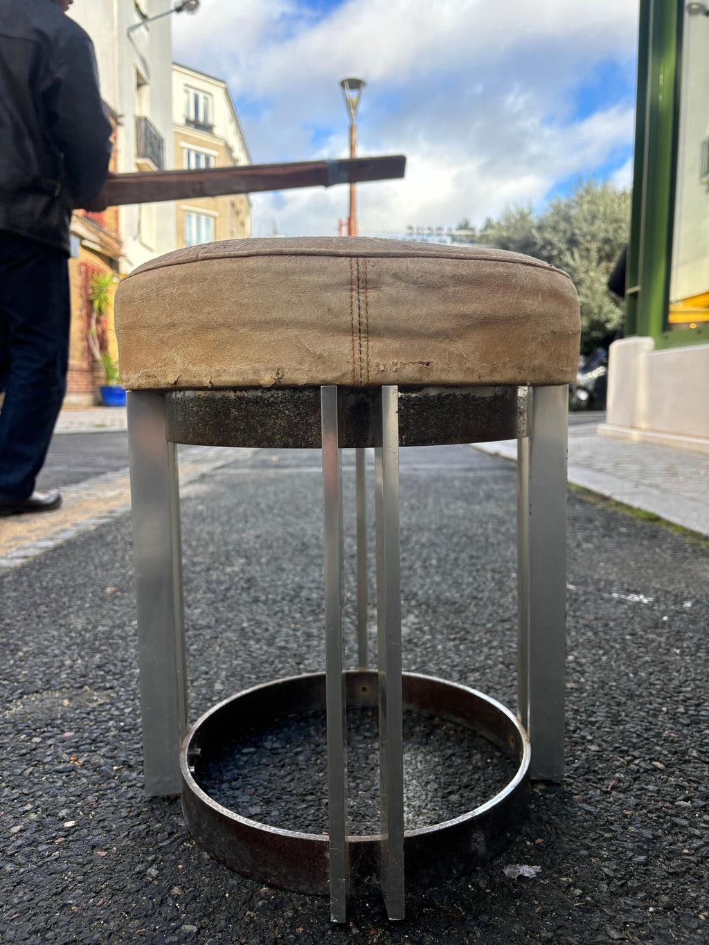 Modernist stool