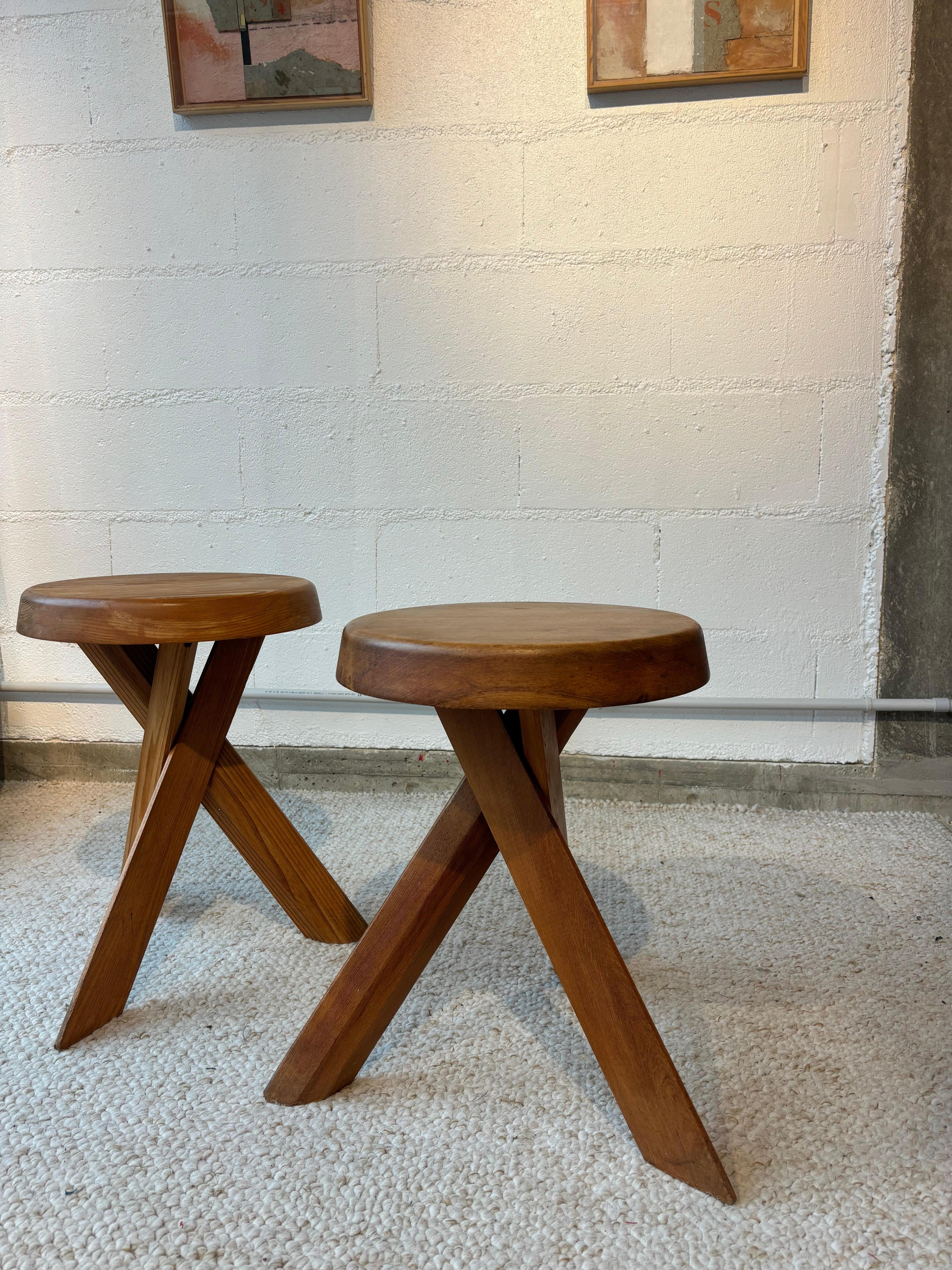 S31 Or Sfax stools by Pierre Chapo