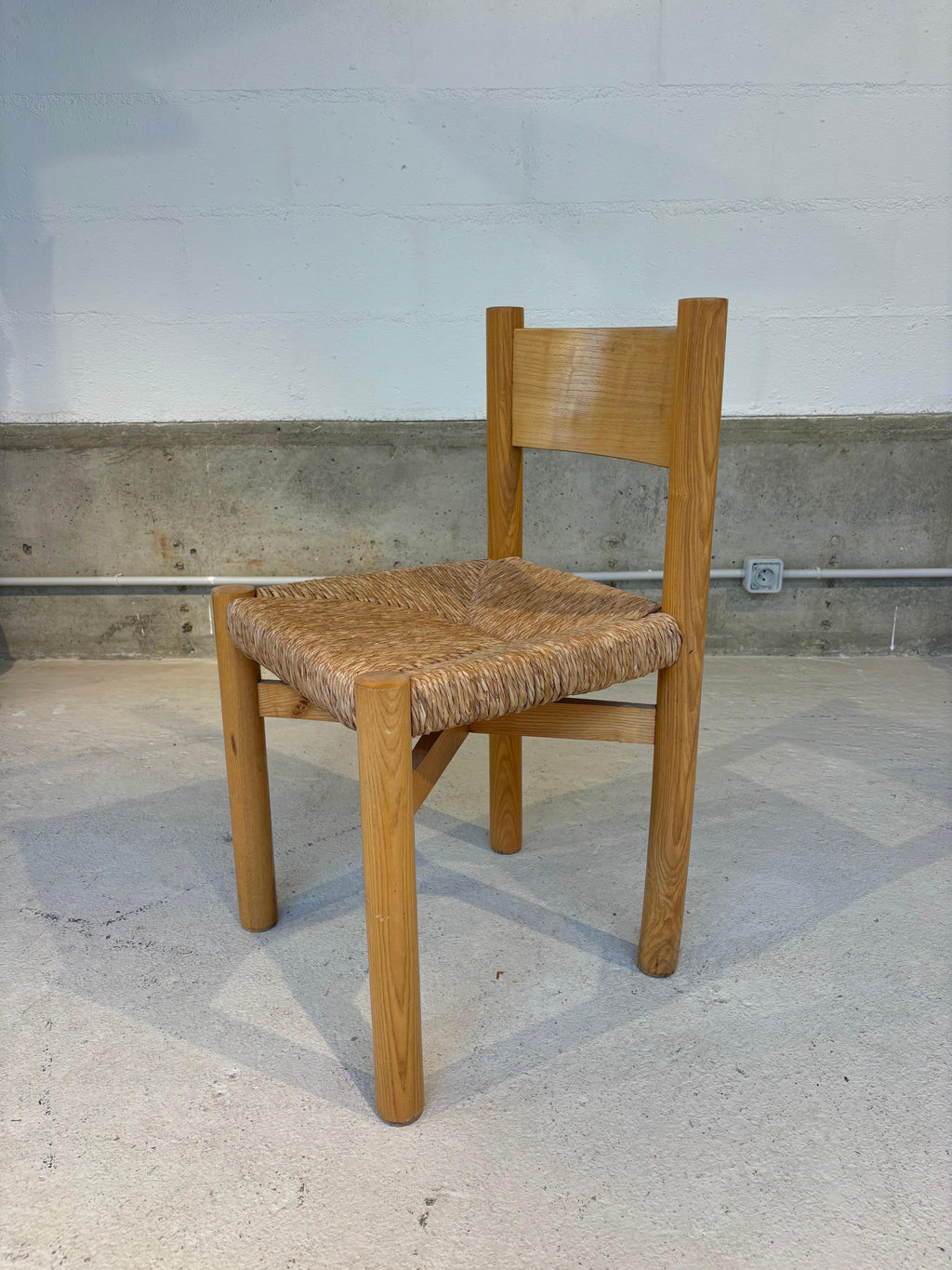 Charlotte Perriand Meribel chair