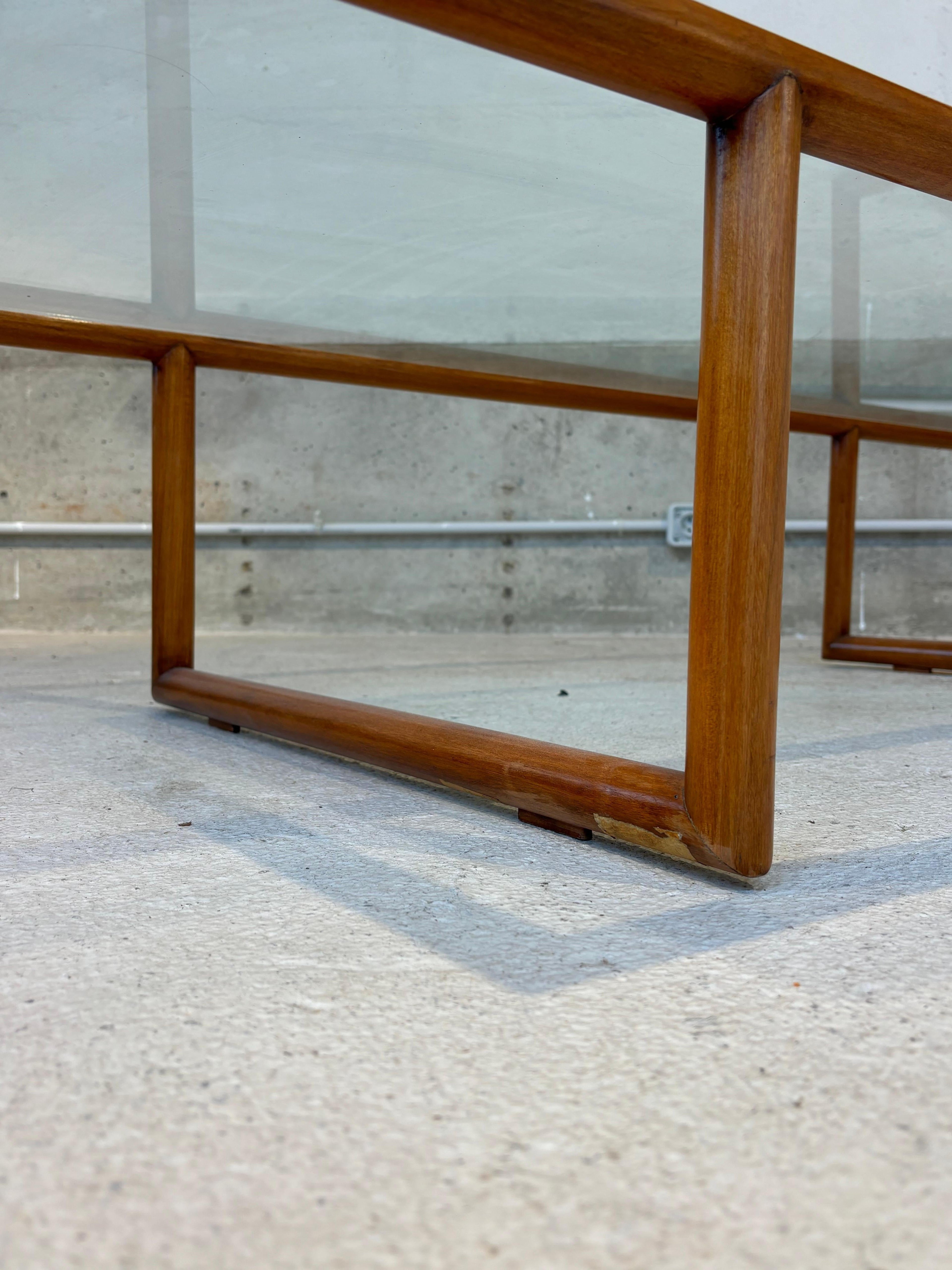 Scarce variant of coffee table by Joaquim Tenreiro