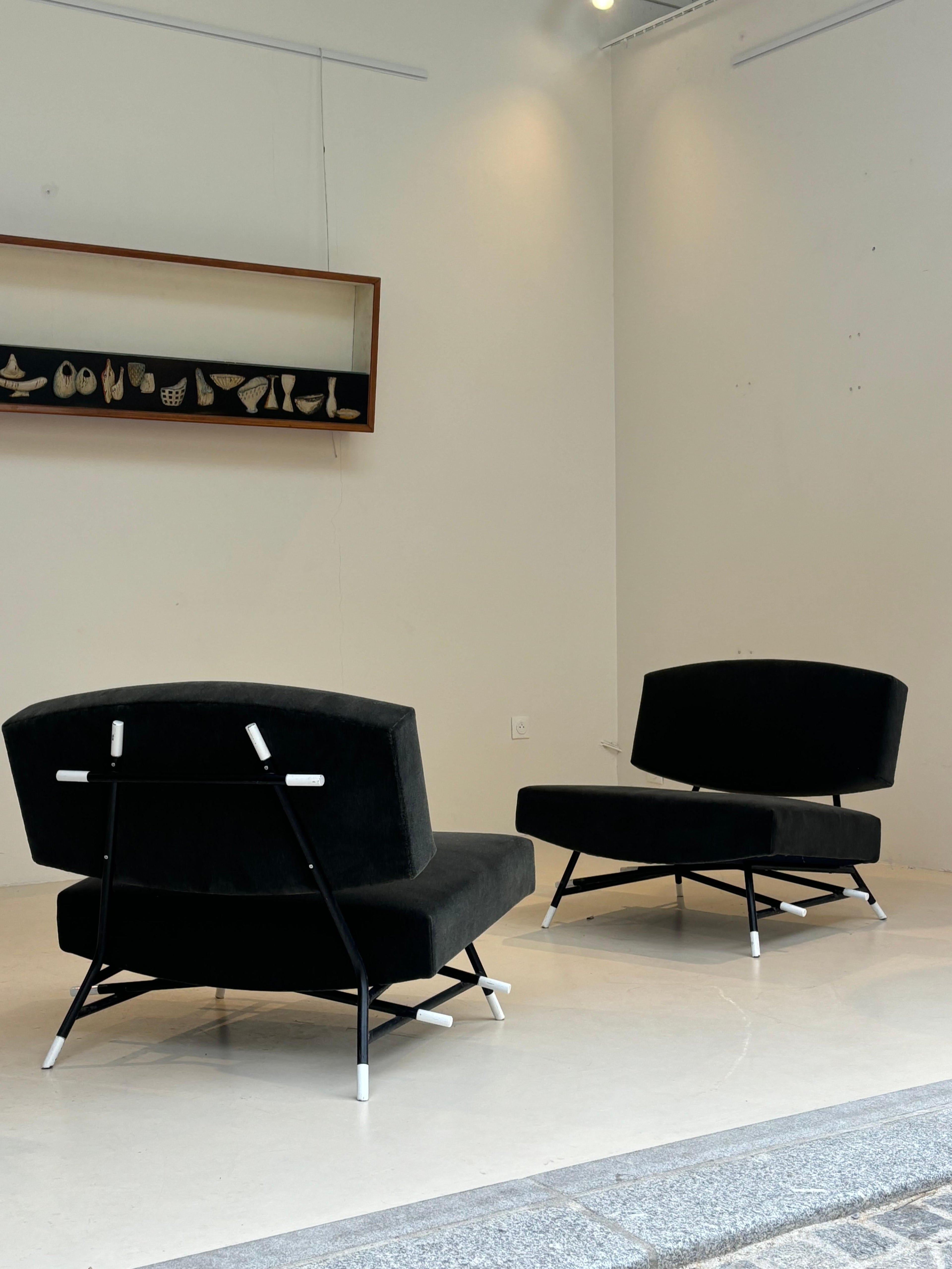 nice pair of slipper chairs : "865" by Ico Parisi for Cassina édition