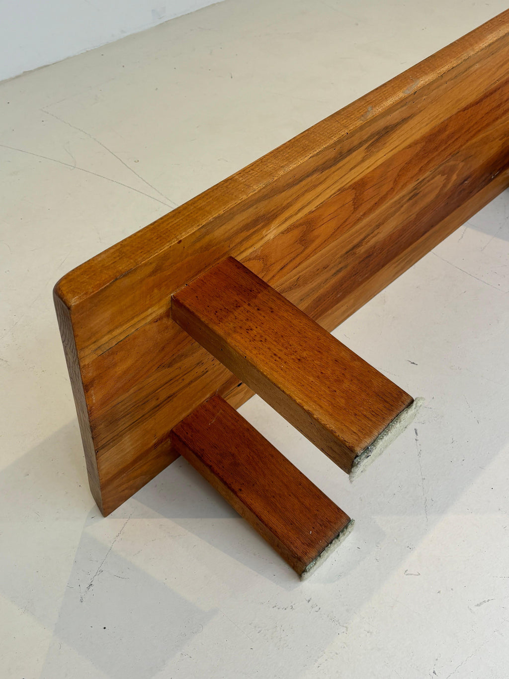 Coffee table : « T08 » by Pierre Chapo circa 1970