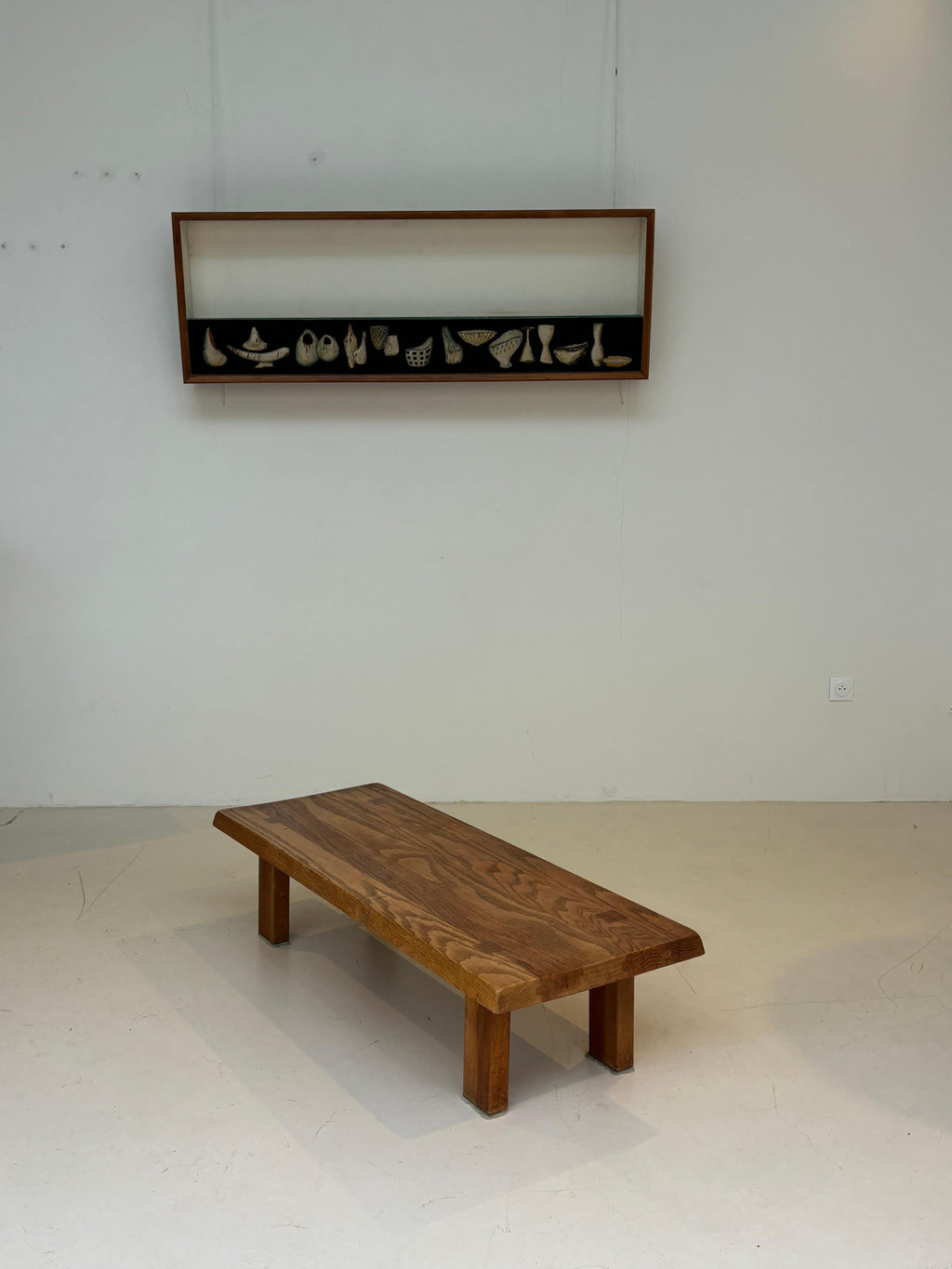 Coffee table : « T08 » by Pierre Chapo circa 1970