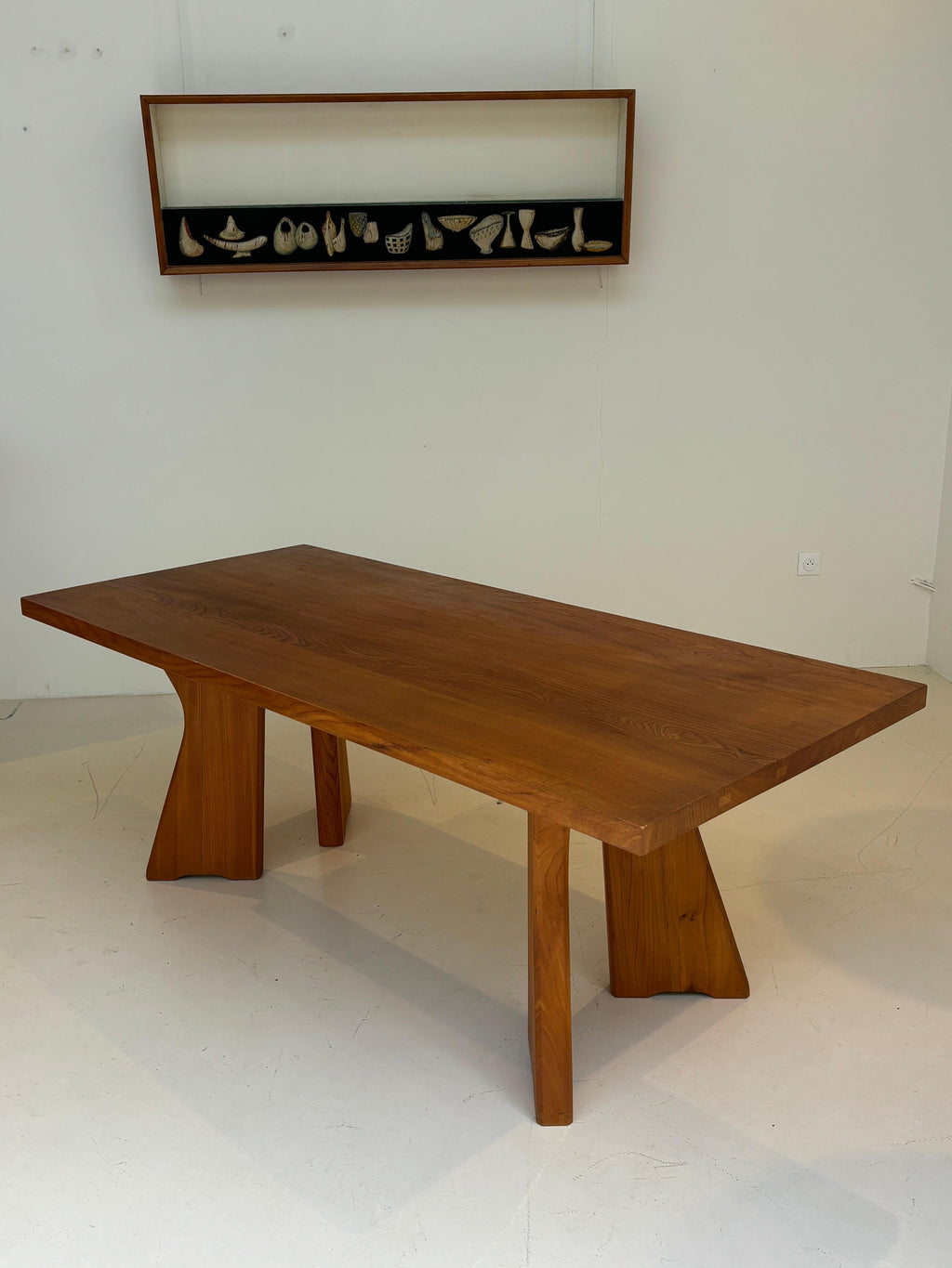 Beautiful Claude Demoyen dining table