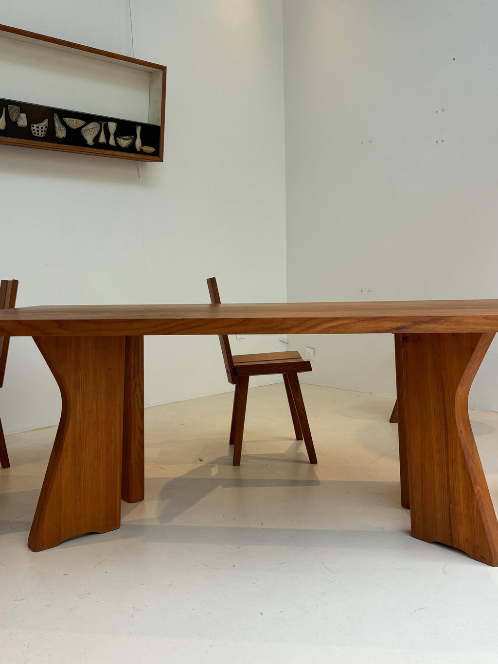 Beautiful Claude Demoyen dining table