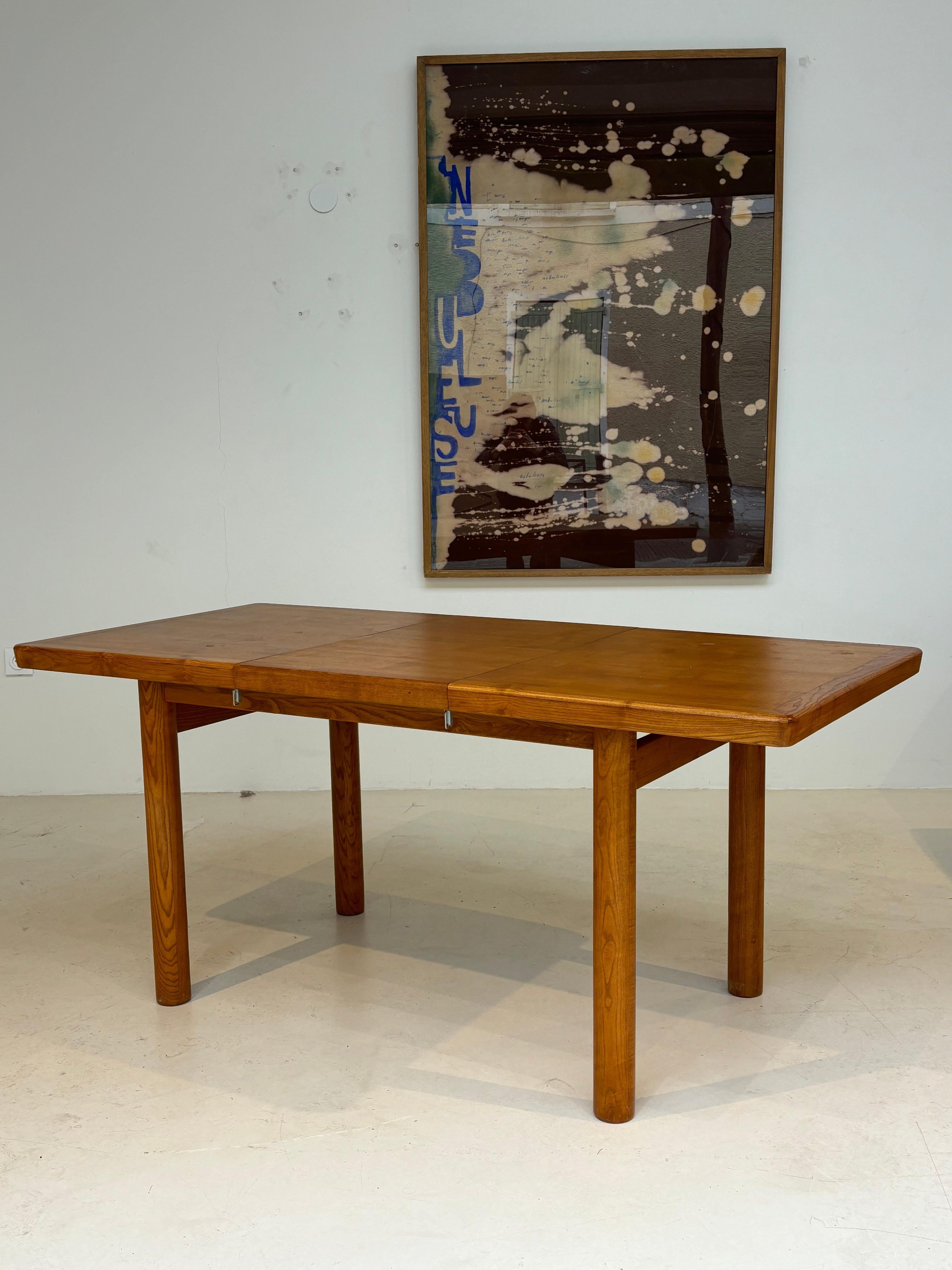 Extensible Dordogne dining table by Robert Sentou