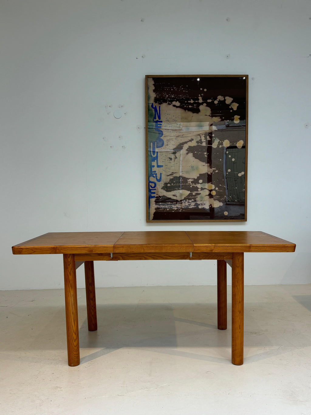 Extensible Dordogne dining table by Robert Sentou