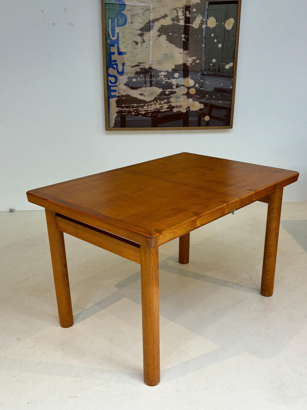 Extensible Dordogne dining table by Robert Sentou