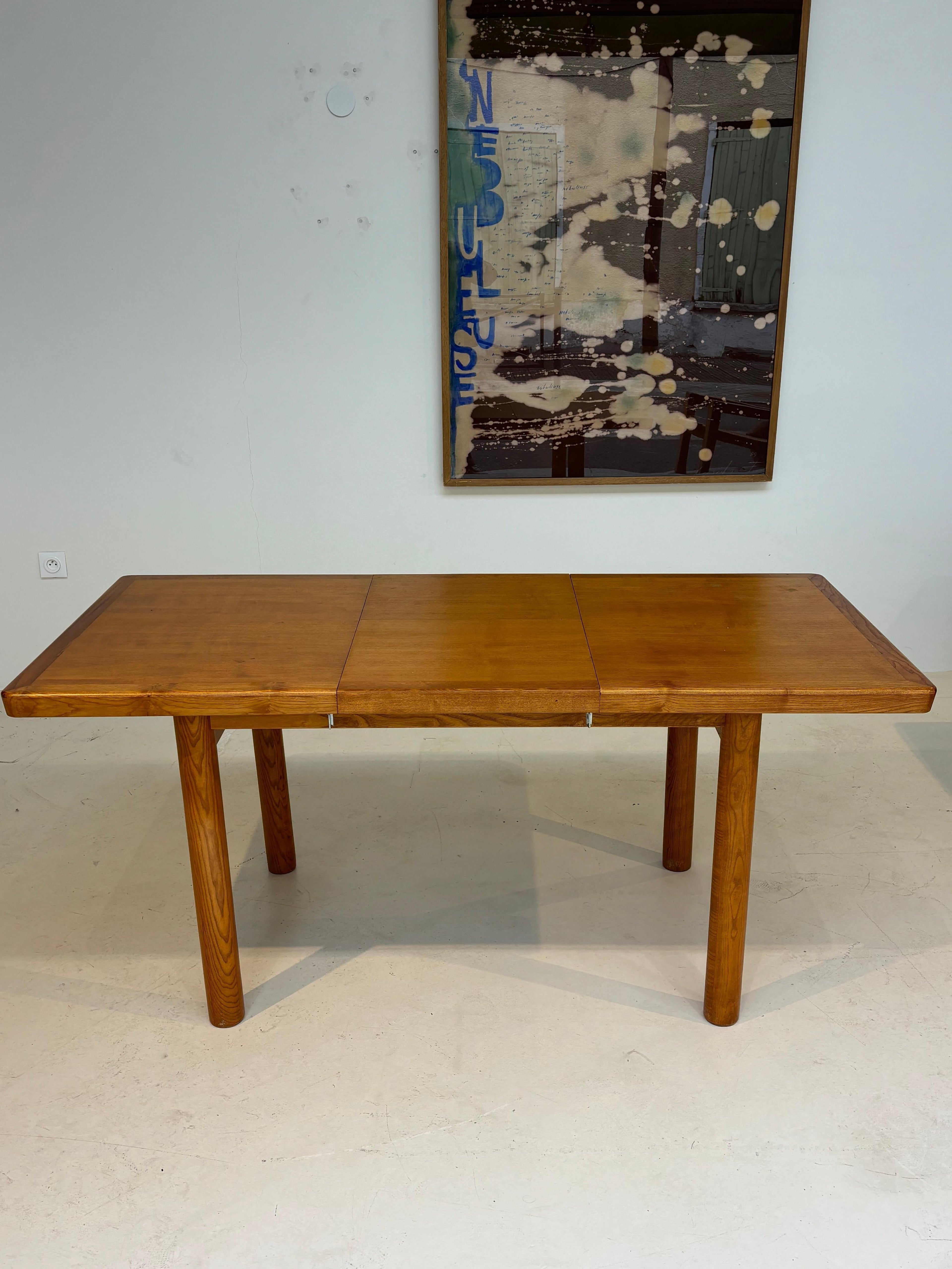 Extensible Dordogne dining table by Robert Sentou