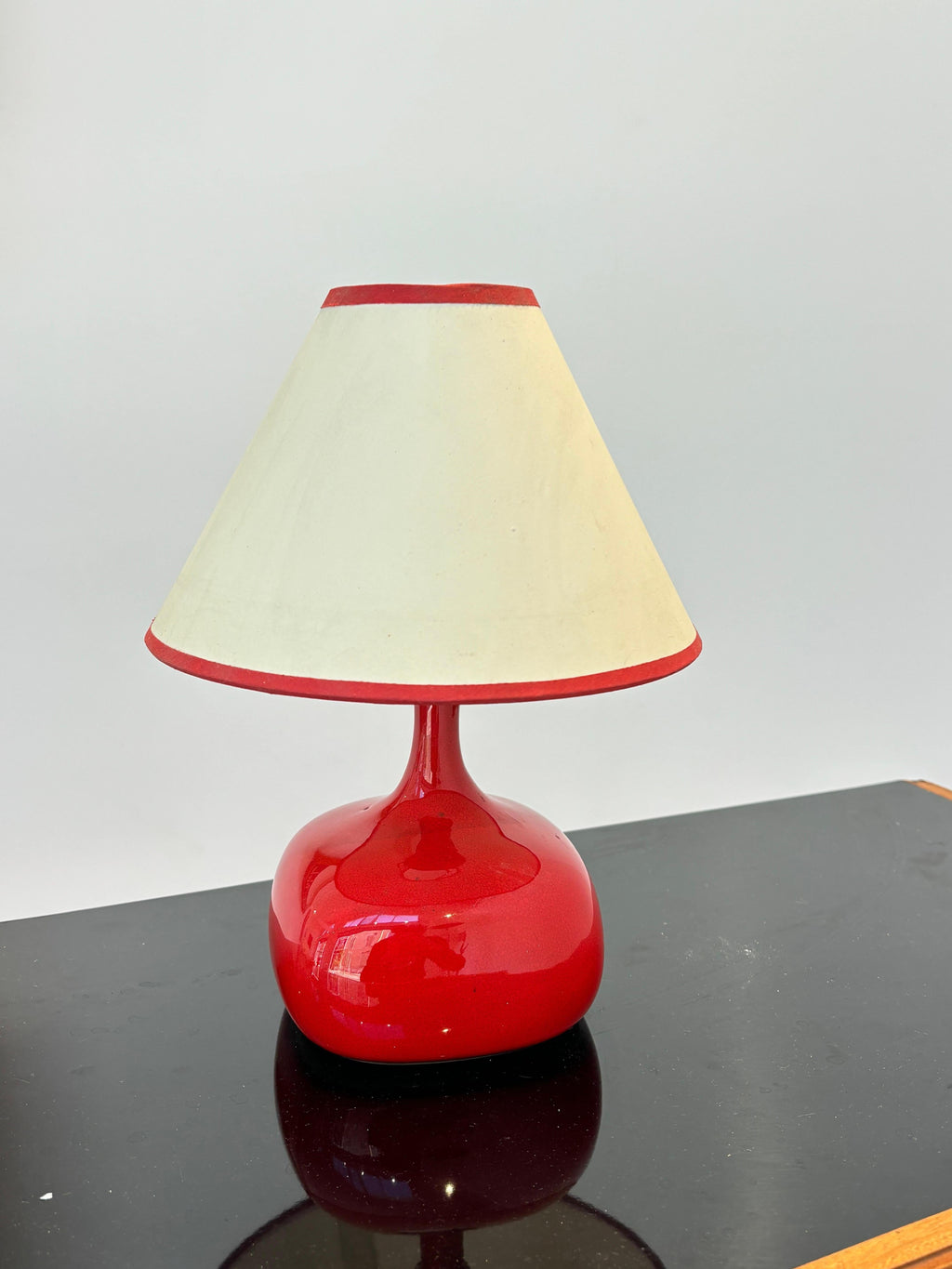 Beautiful red Jacques et Dani Ruelland lamp