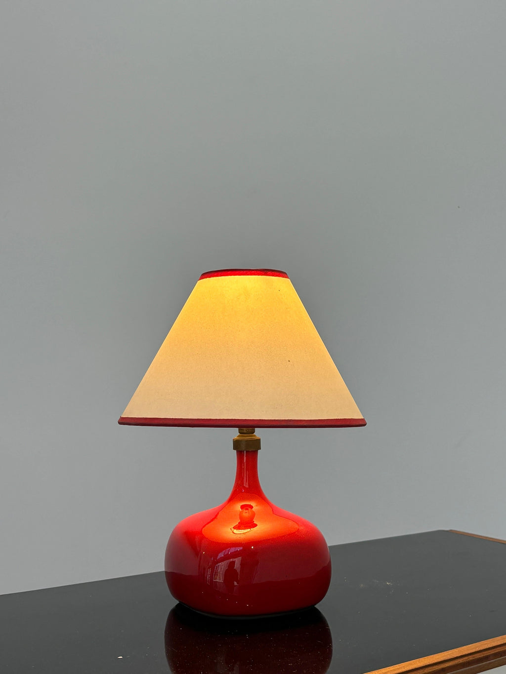 Beautiful red Jacques et Dani Ruelland lamp