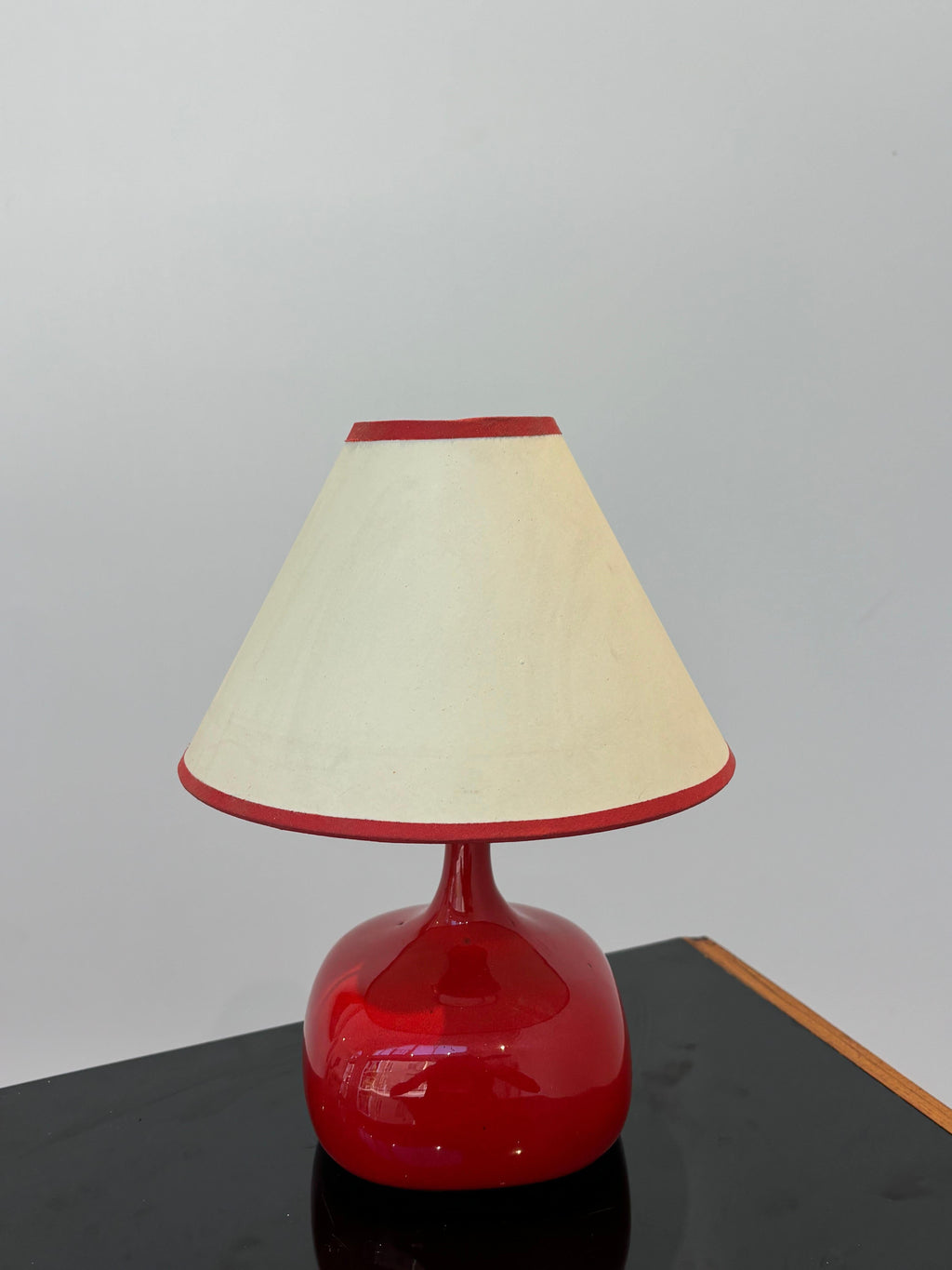 Beautiful red Jacques et Dani Ruelland lamp