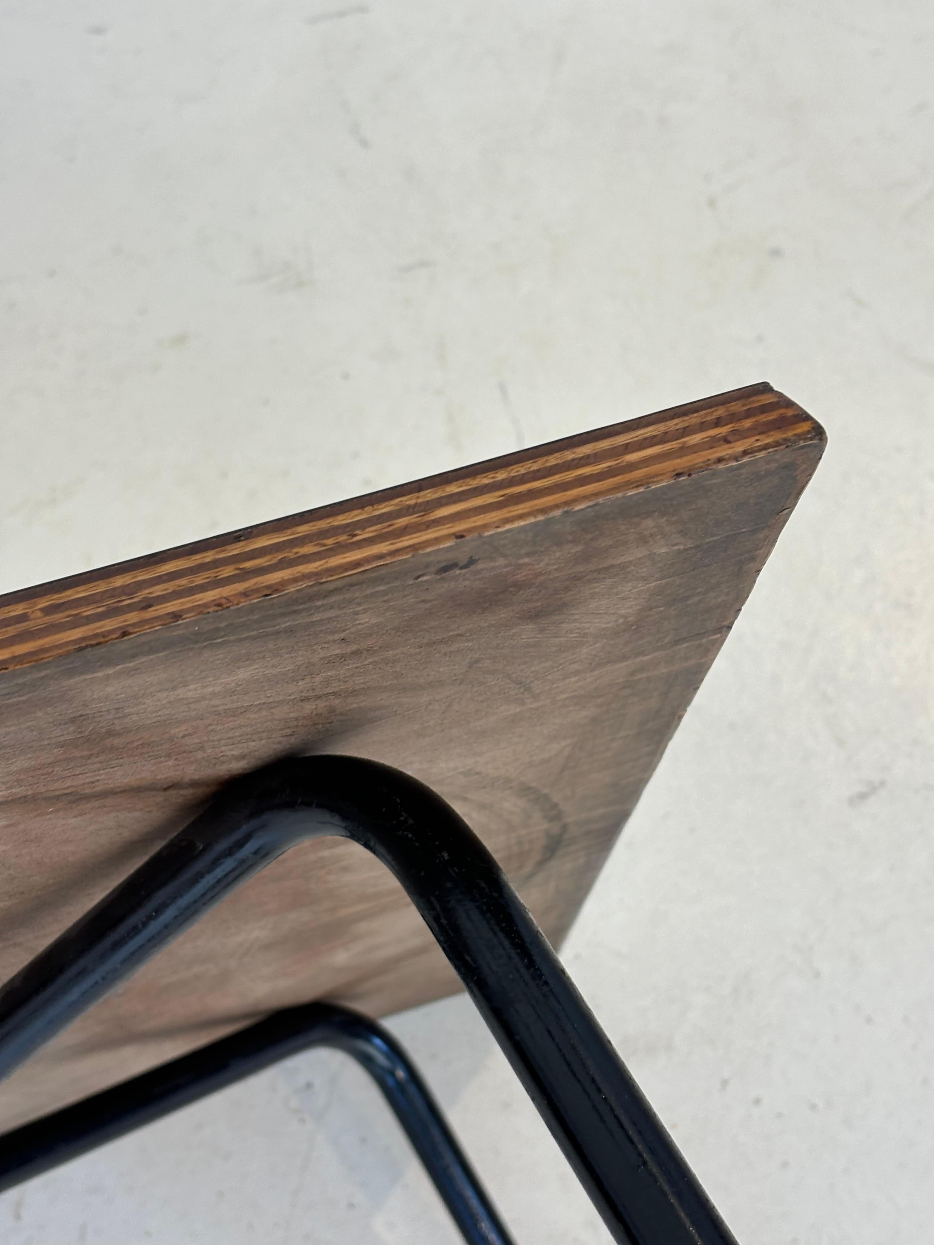 Low table : «506 » by Charlotte Perriand circa 1953