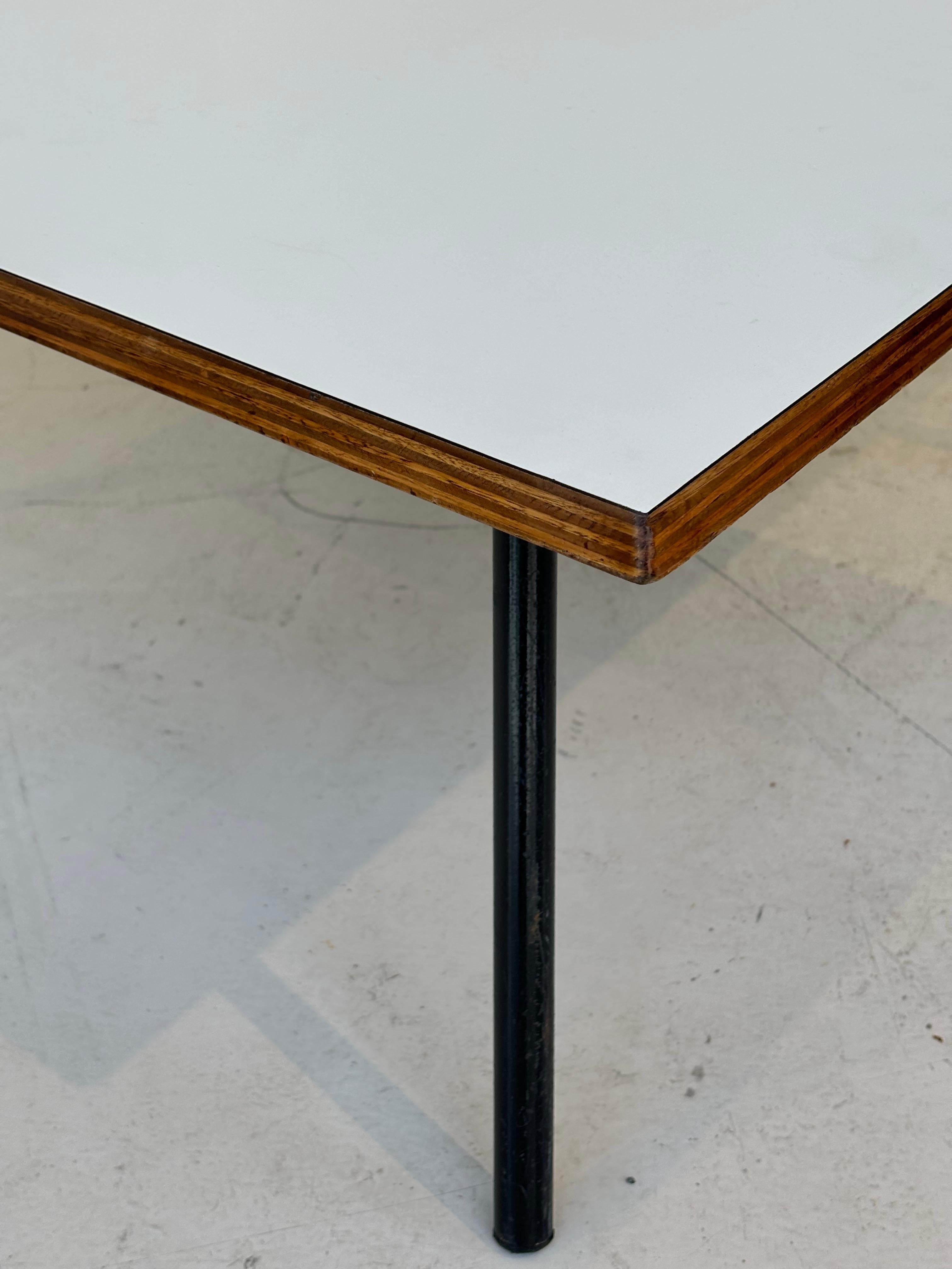 Low table : «506 » by Charlotte Perriand circa 1953
