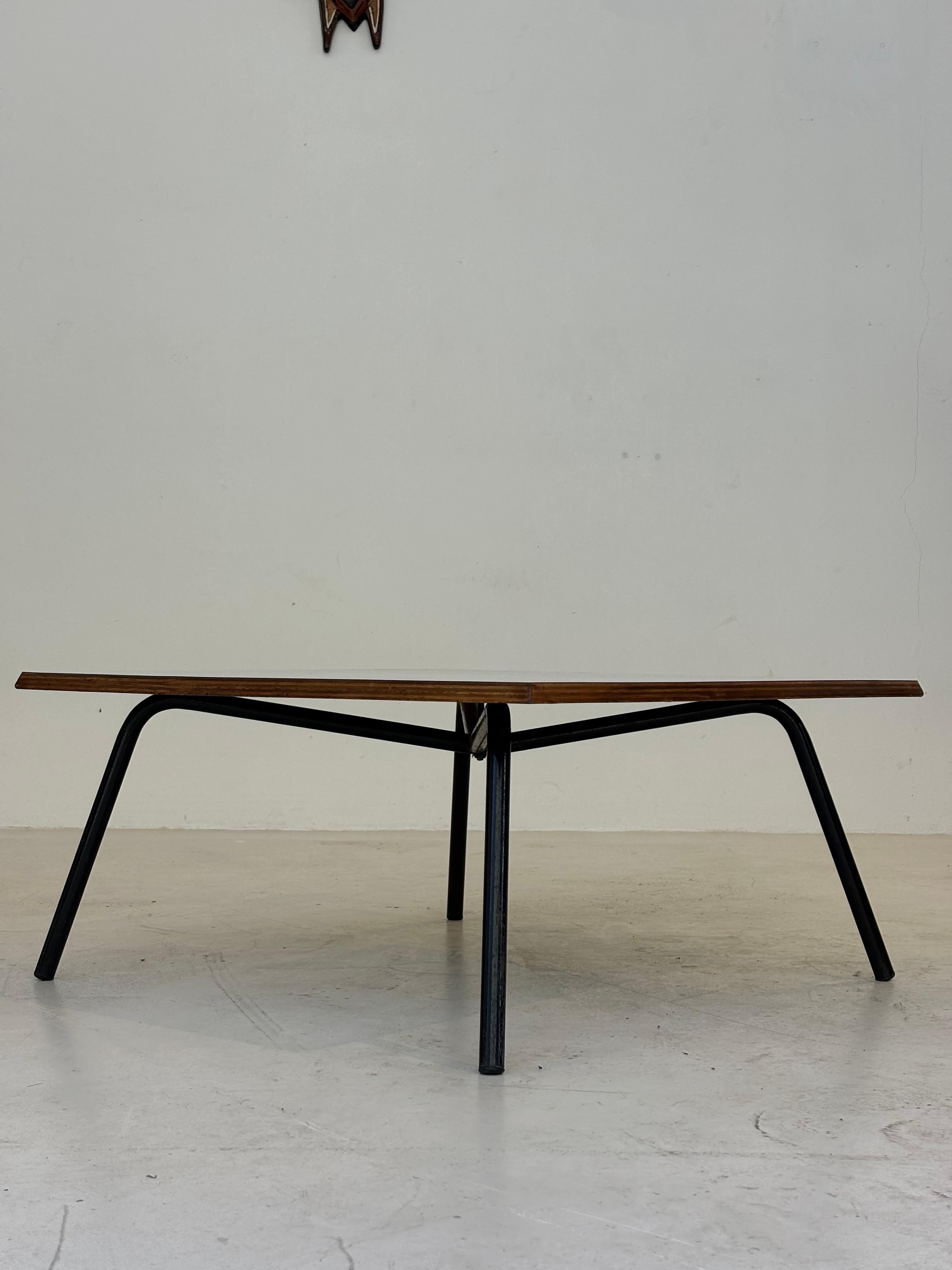 Low table : «506 » by Charlotte Perriand circa 1953