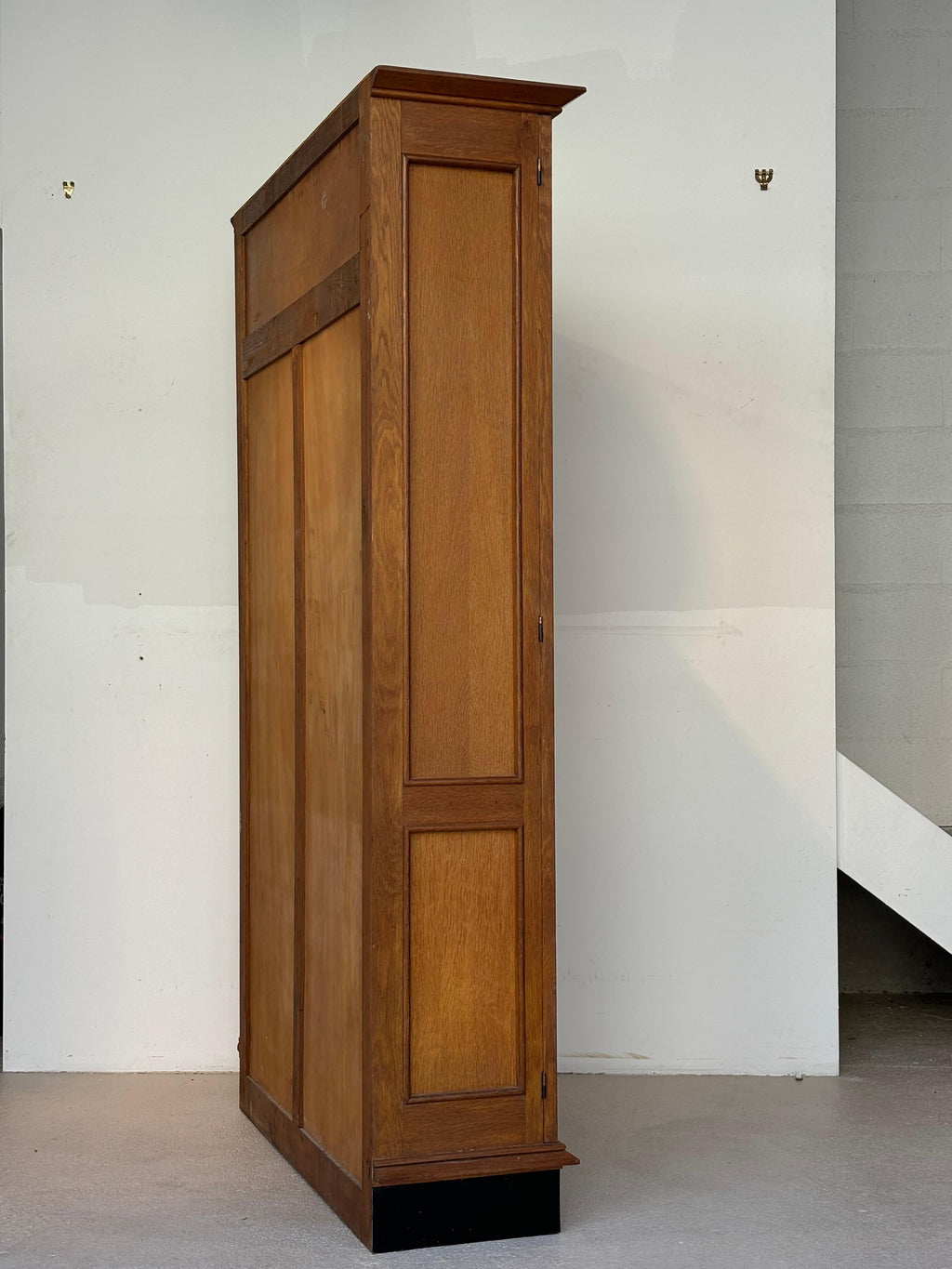 Jacques Adnet wardrobes in oak and formica circa 1950