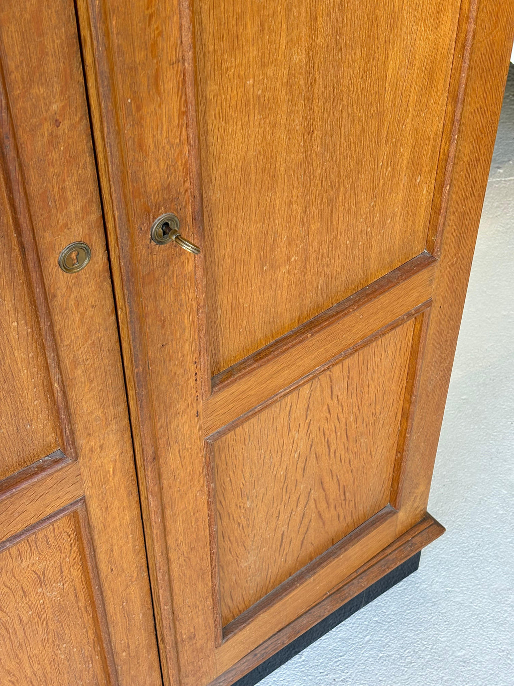 Jacques Adnet wardrobes in oak and formica circa 1950