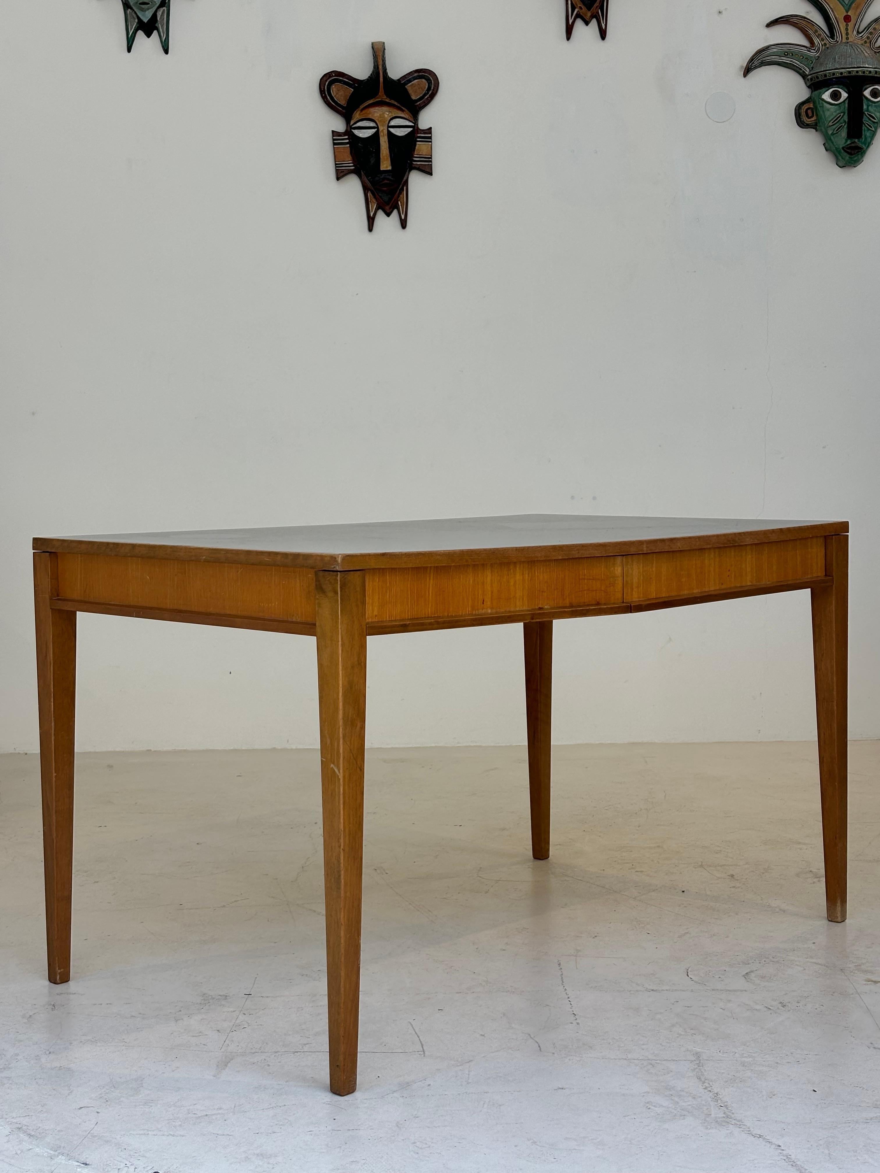 Nice 1940 french desk attributed to Maxime Old