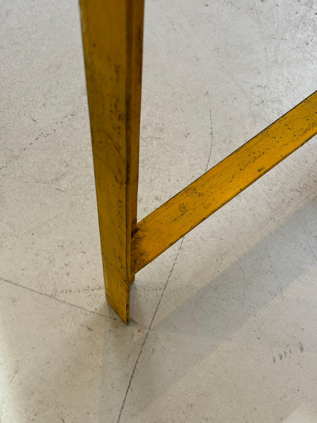 Rare architect desk by Pierre Jeanneret