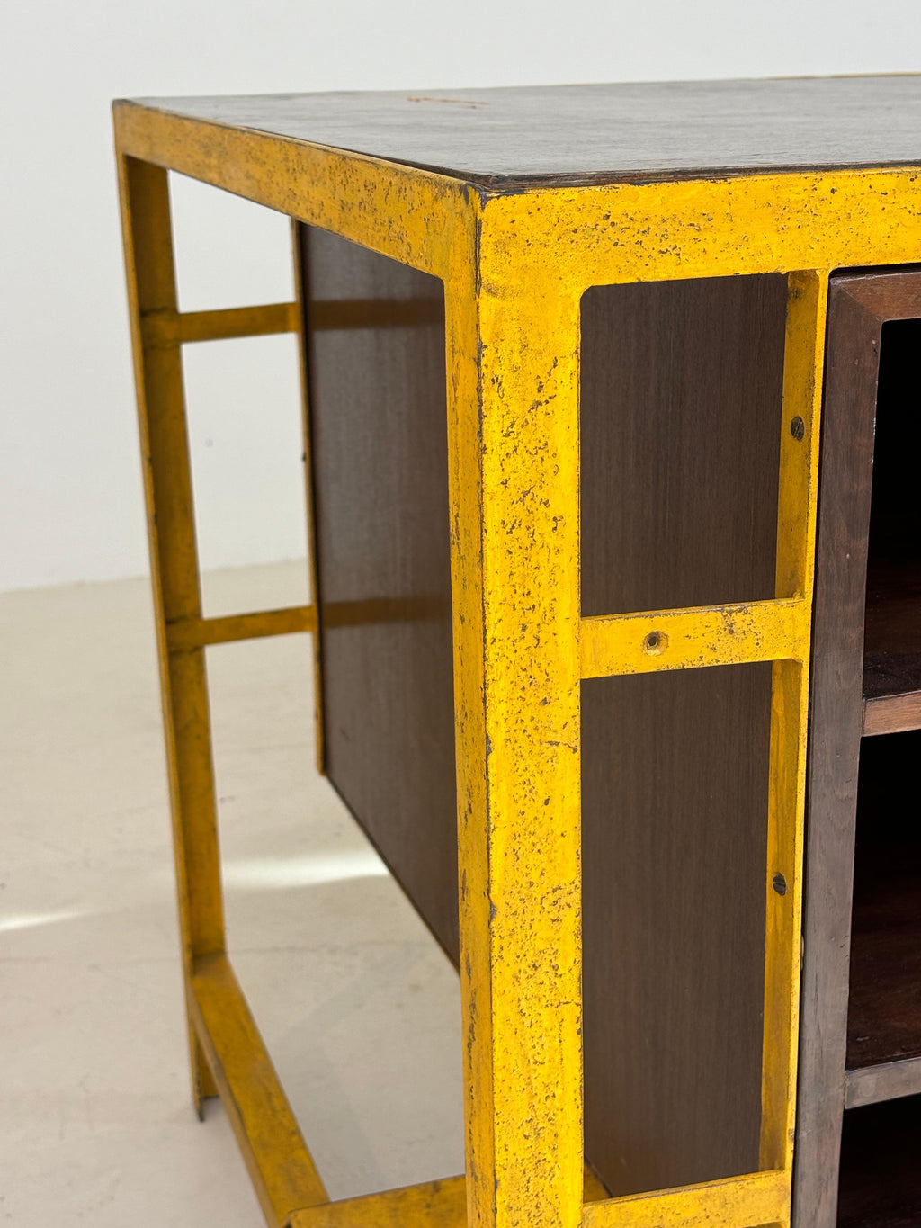 Rare architect desk by Pierre Jeanneret