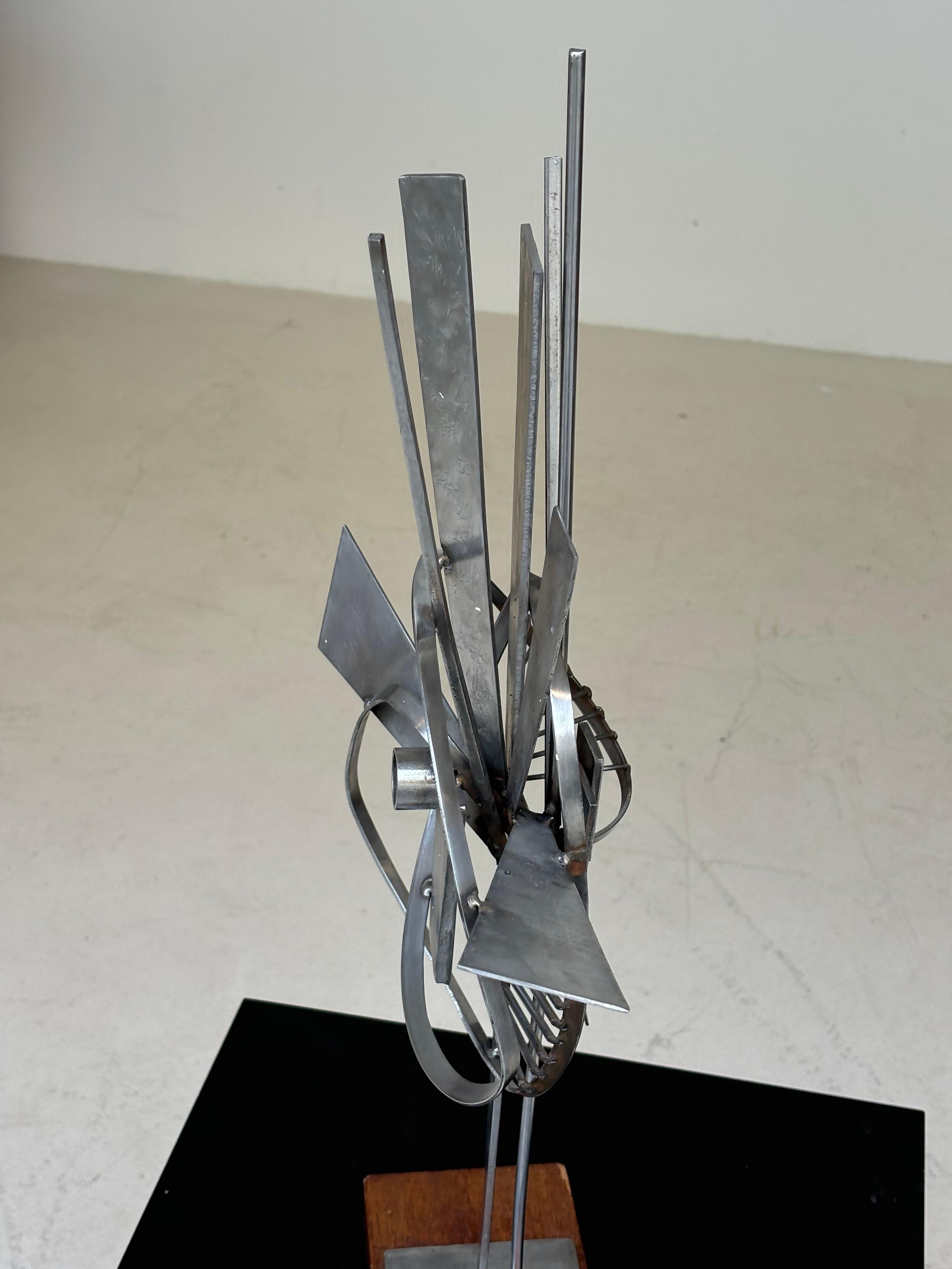 Beautiful sculpture by Alain Douillard