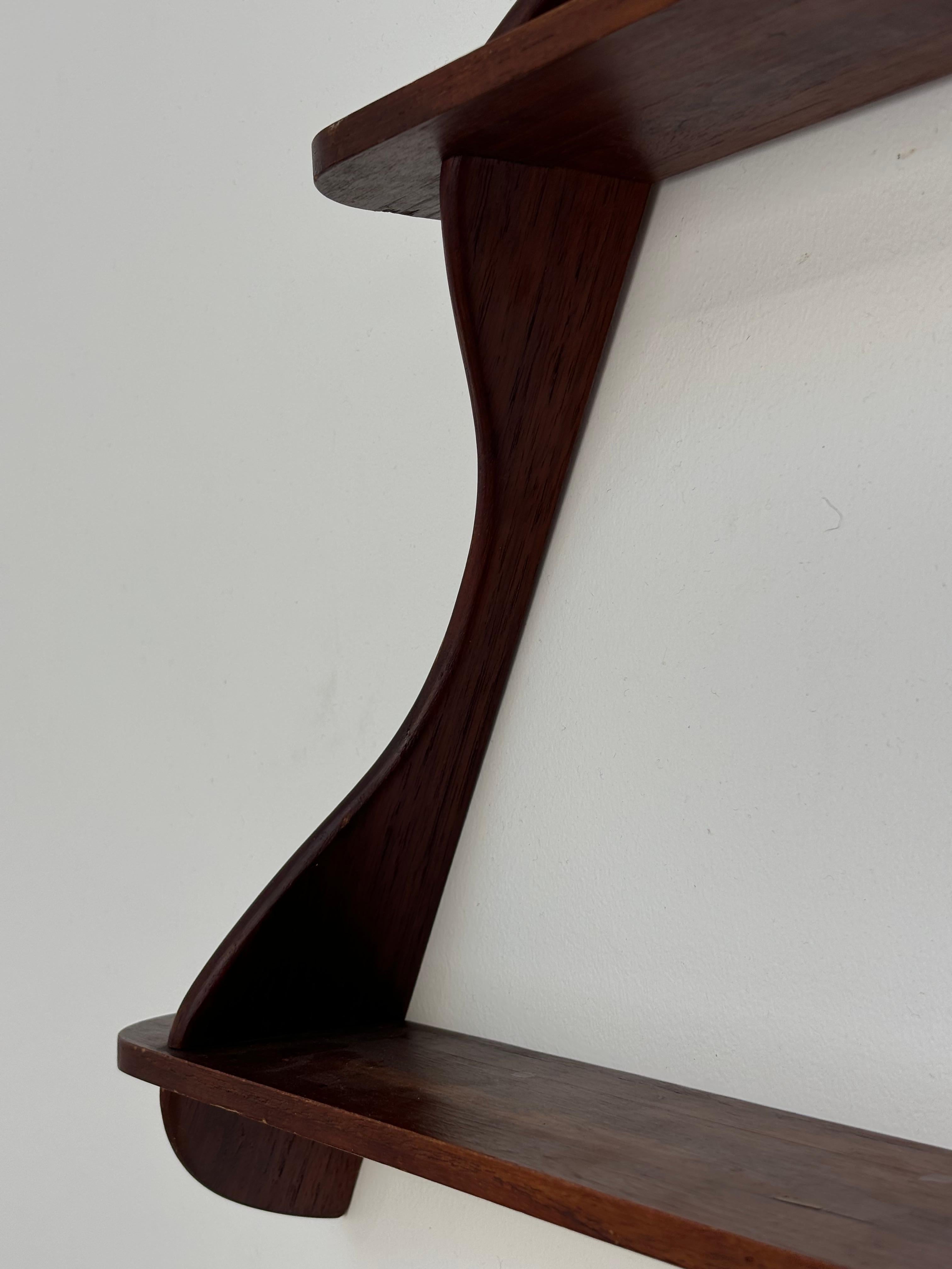 Beautiful shelve attributed to Peder Moos