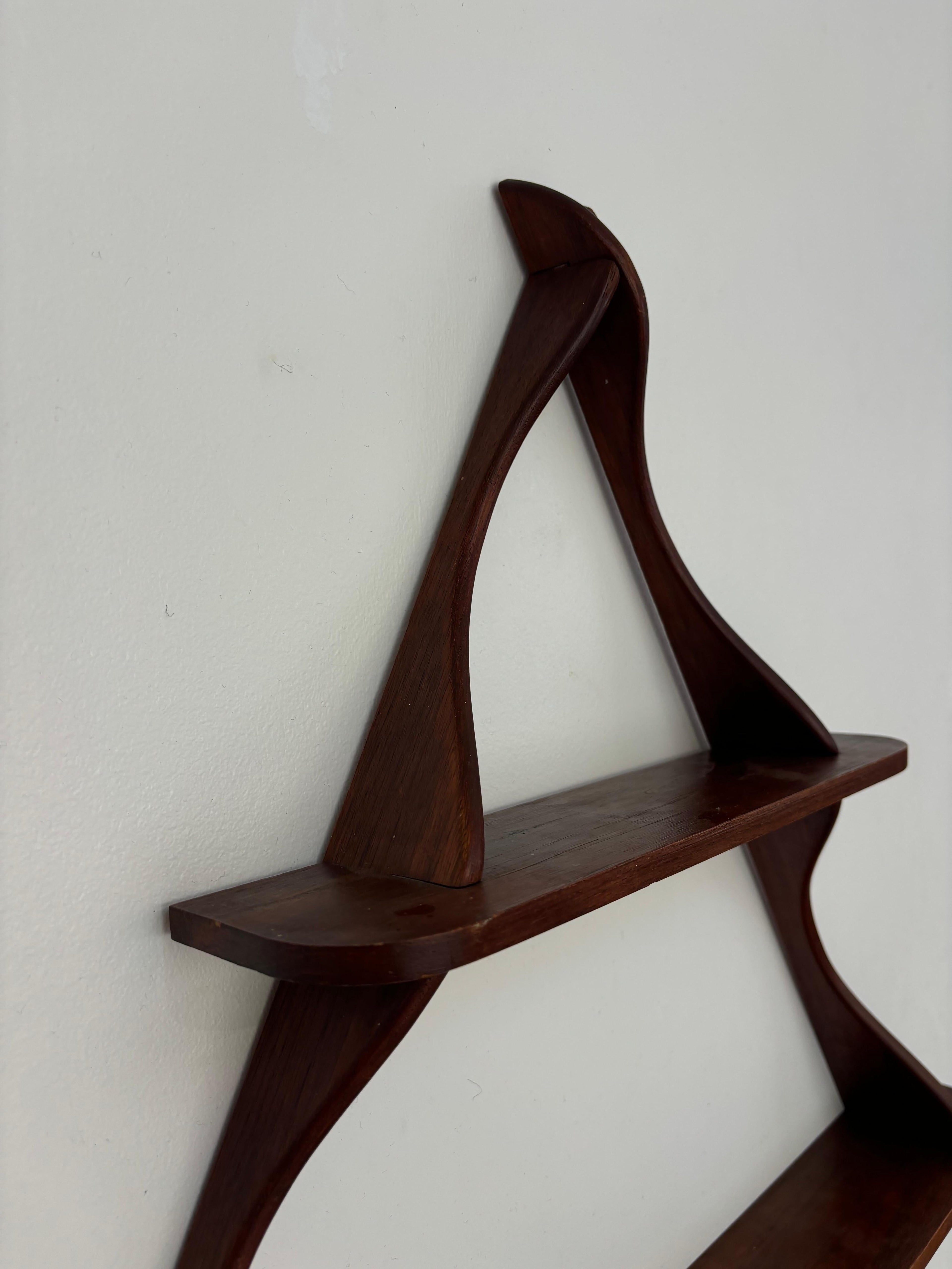 Beautiful shelve attributed to Peder Moos