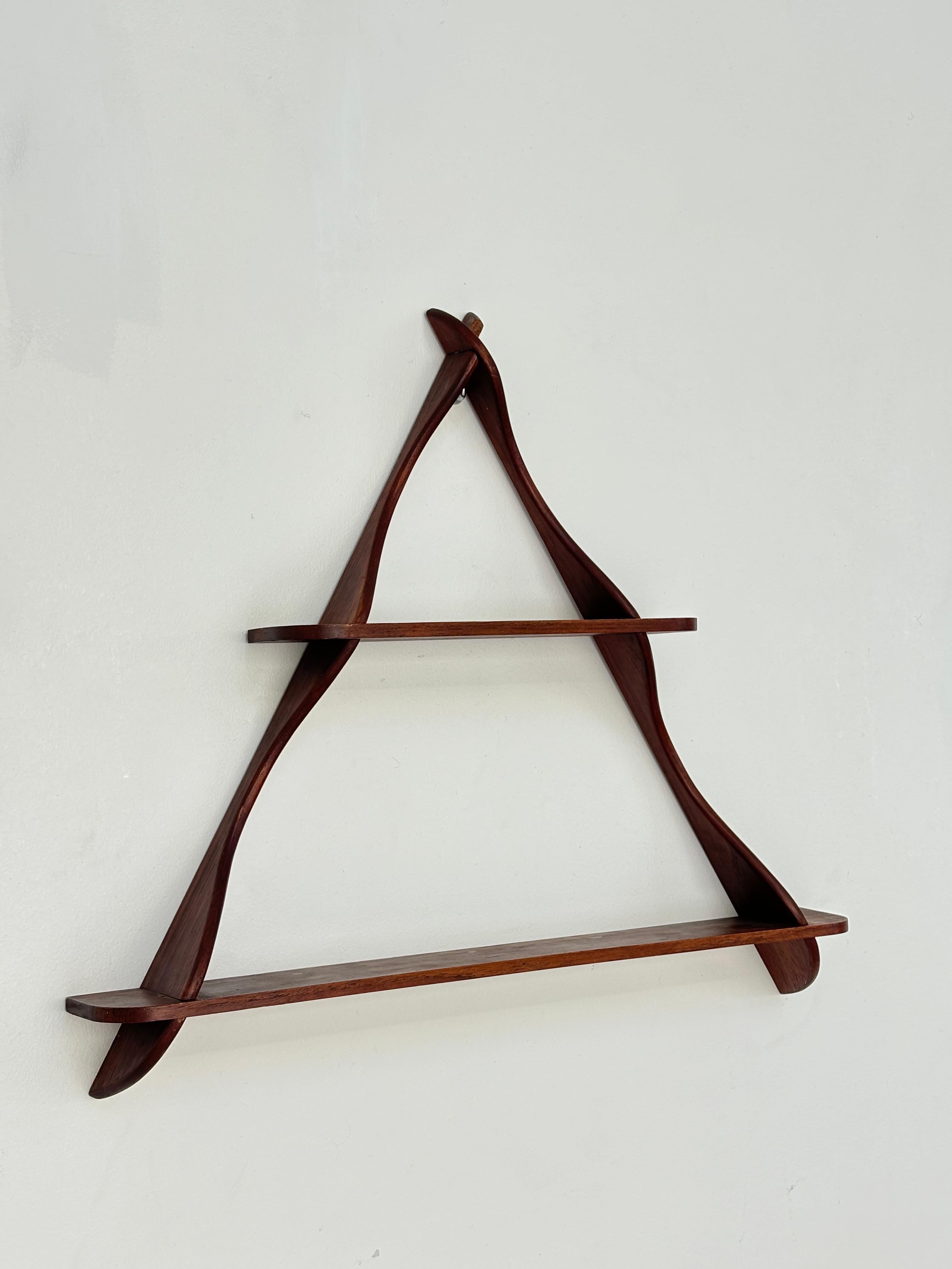 Beautiful shelve attributed to Peder Moos