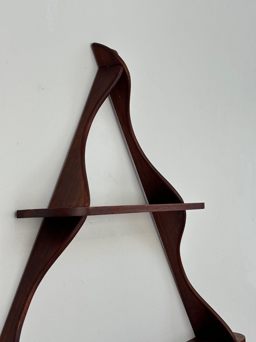 Beautiful shelve attributed to Peder Moos