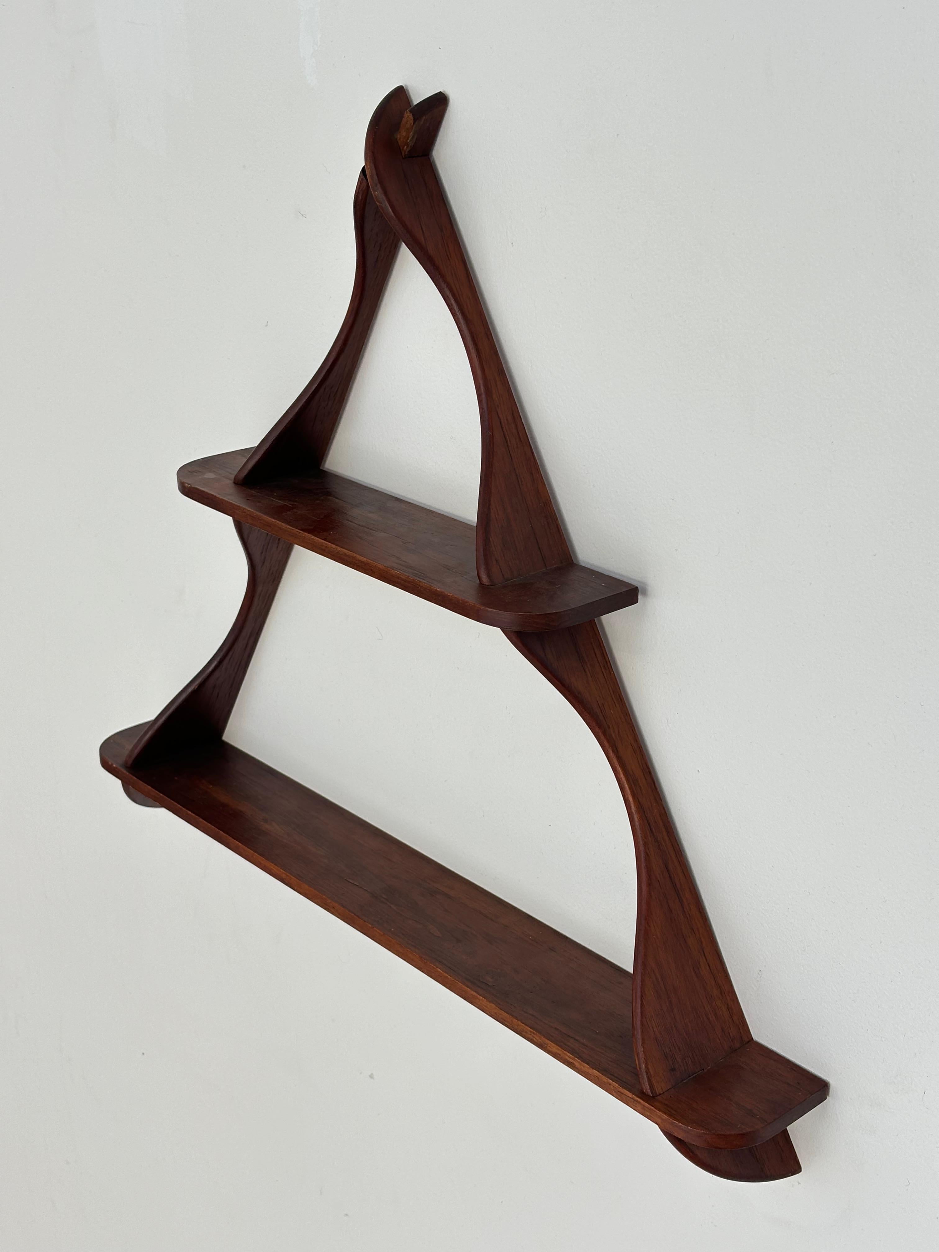 Beautiful shelve attributed to Peder Moos