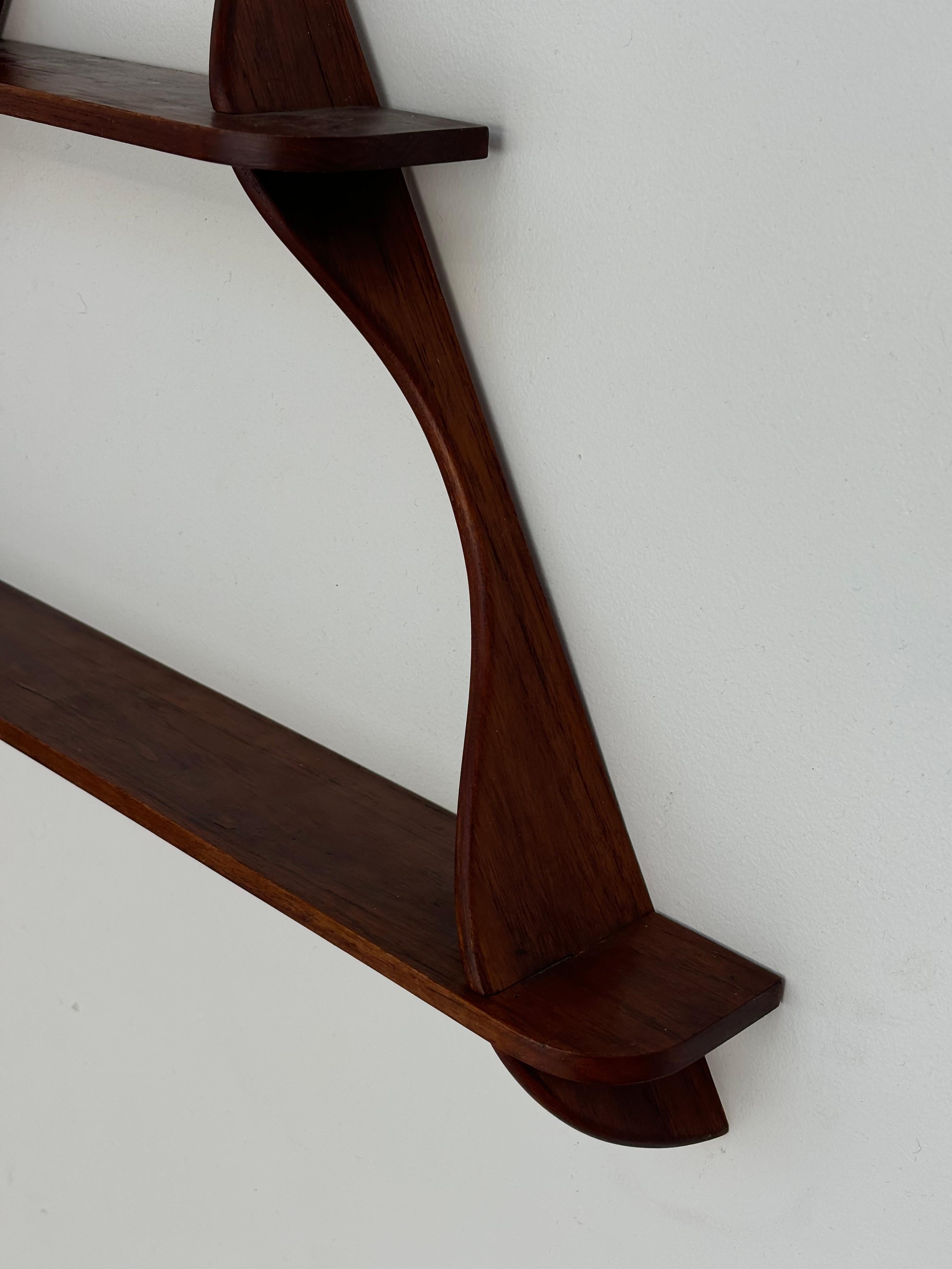 Beautiful shelve attributed to Peder Moos
