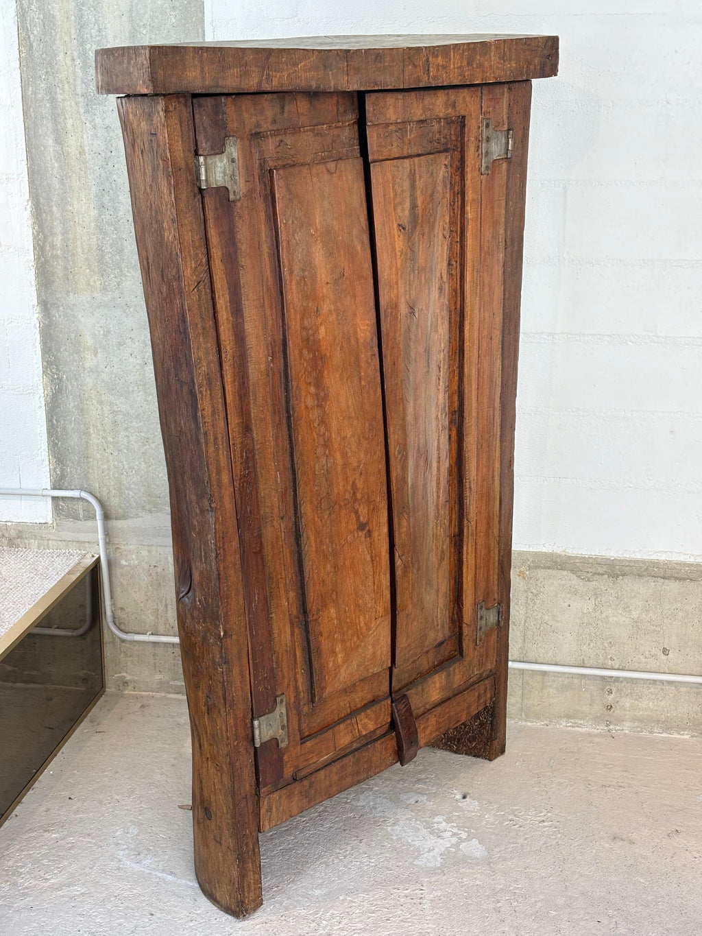 Rarissime armoire de Zanine Caldas, pièce unique