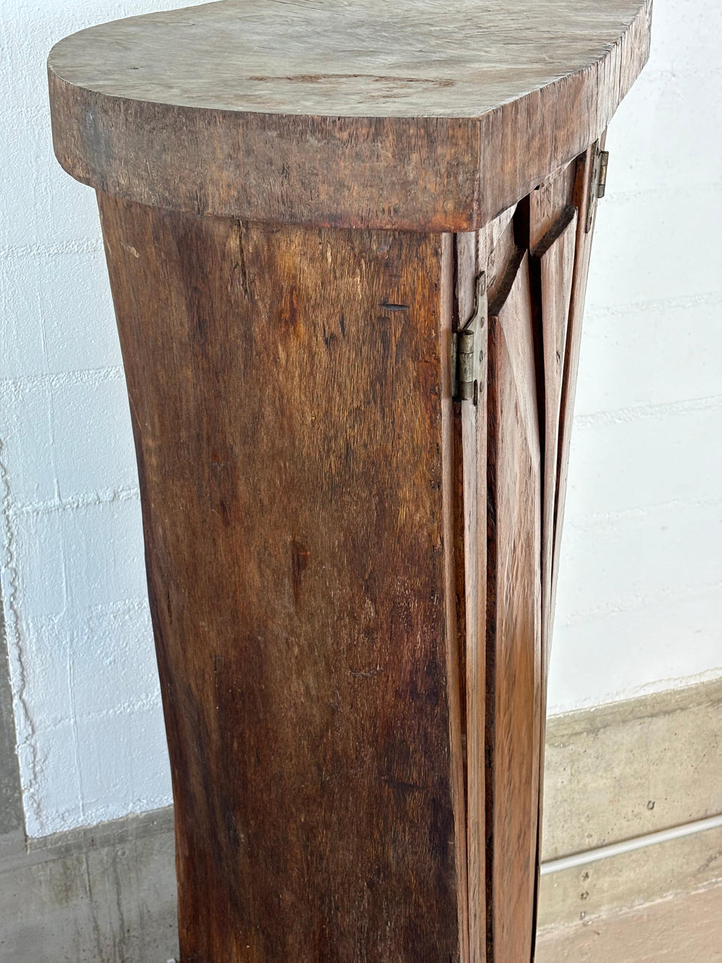 Rarissime armoire de Zanine Caldas, pièce unique