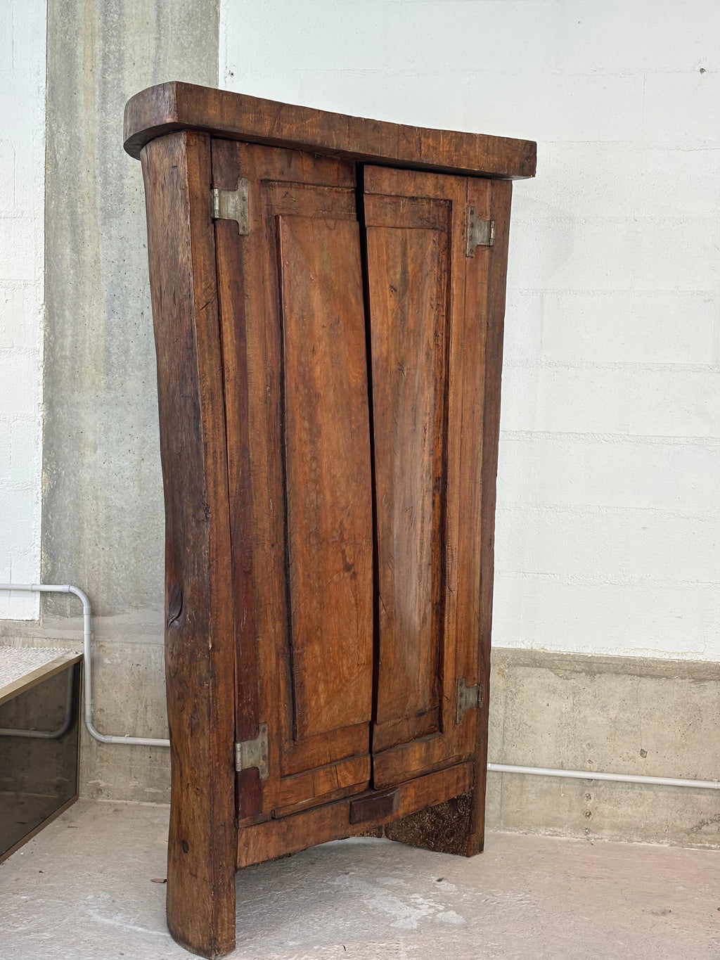 Rarissime armoire de Zanine Caldas, pièce unique