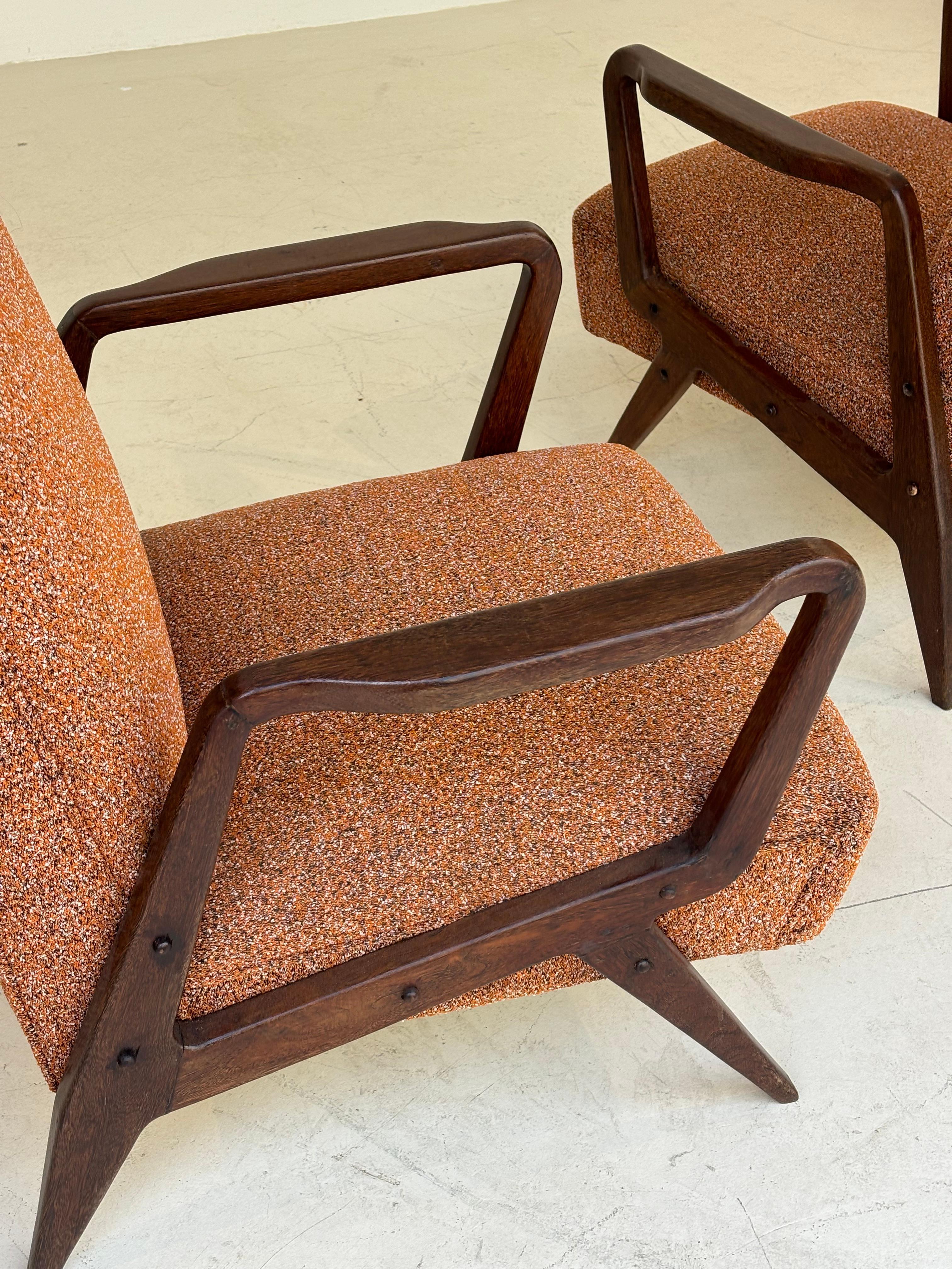 Pair of armchairs attributed to Gio Ponti, circa 1950